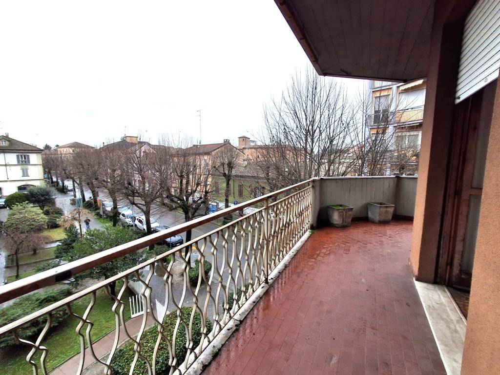 Appartamento in vendita a Voghera