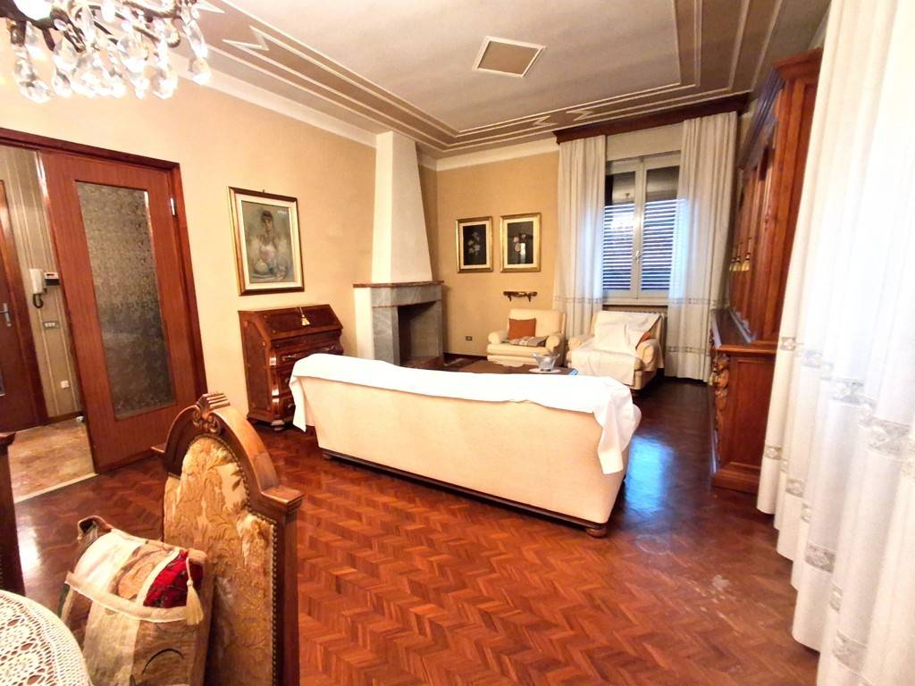 Casa singola in vendita a Voghera