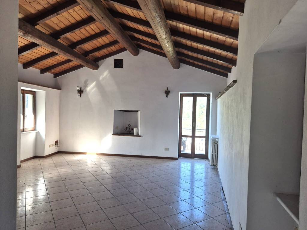 Casa singola in vendita a Borgo Priolo