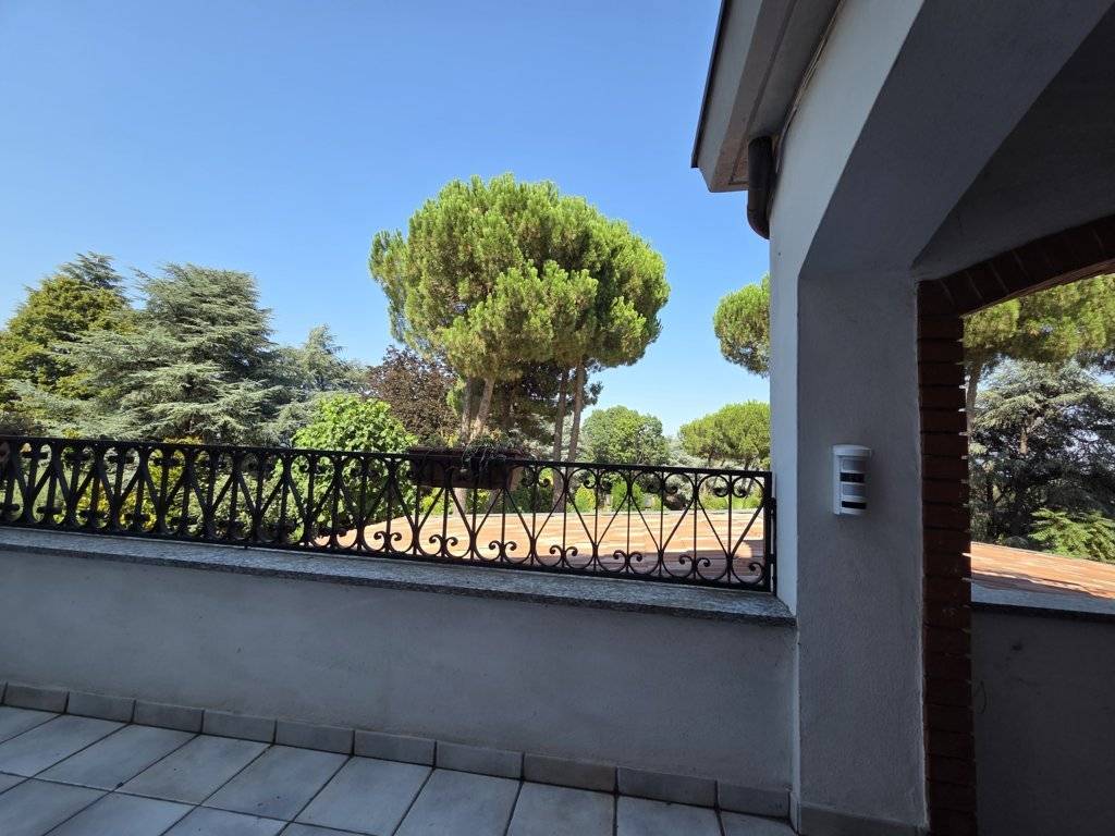 Villa in vendita a Stradella
