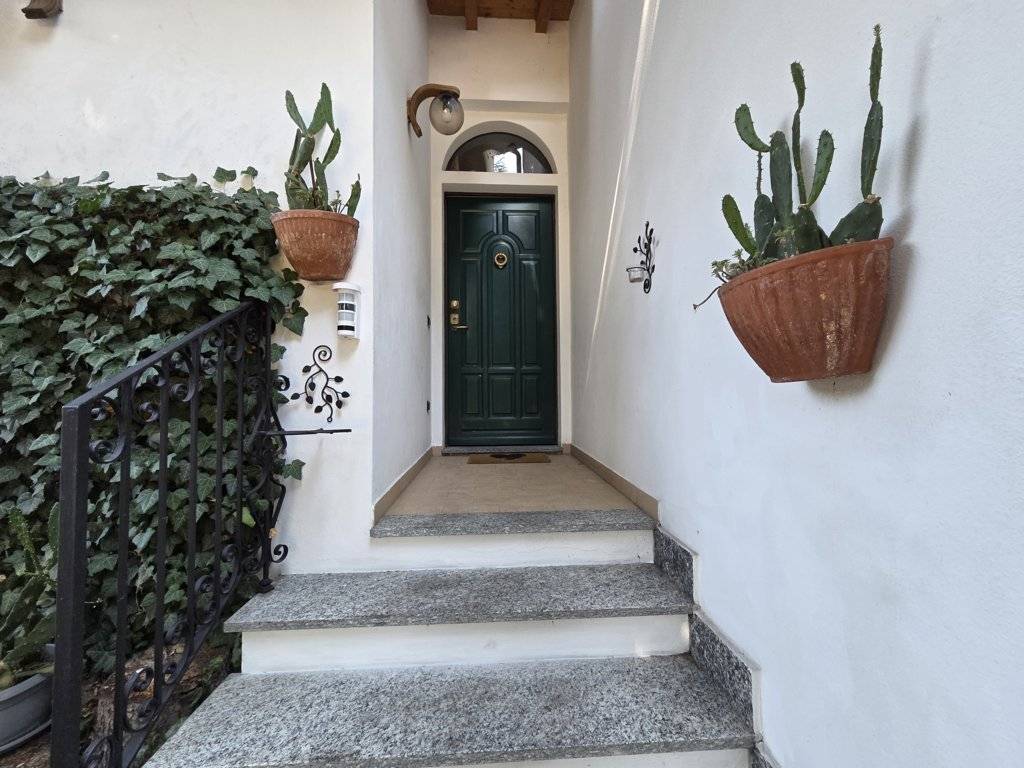 Villa in vendita a Stradella