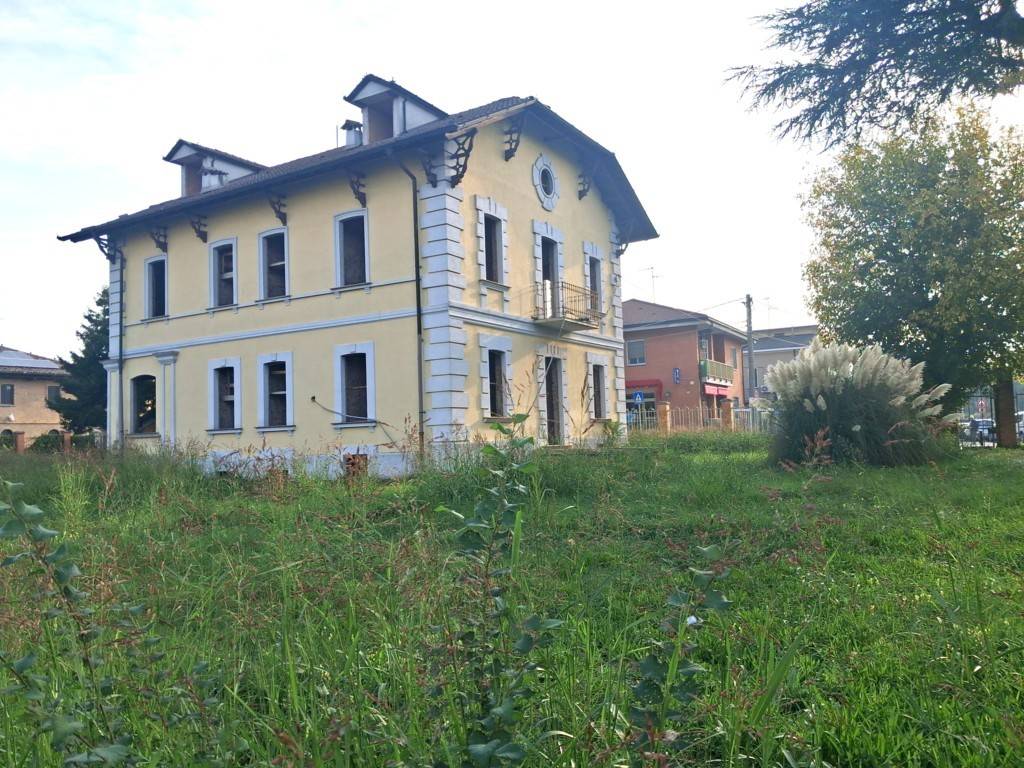 Casa singola in vendita a Bressana Bottarone