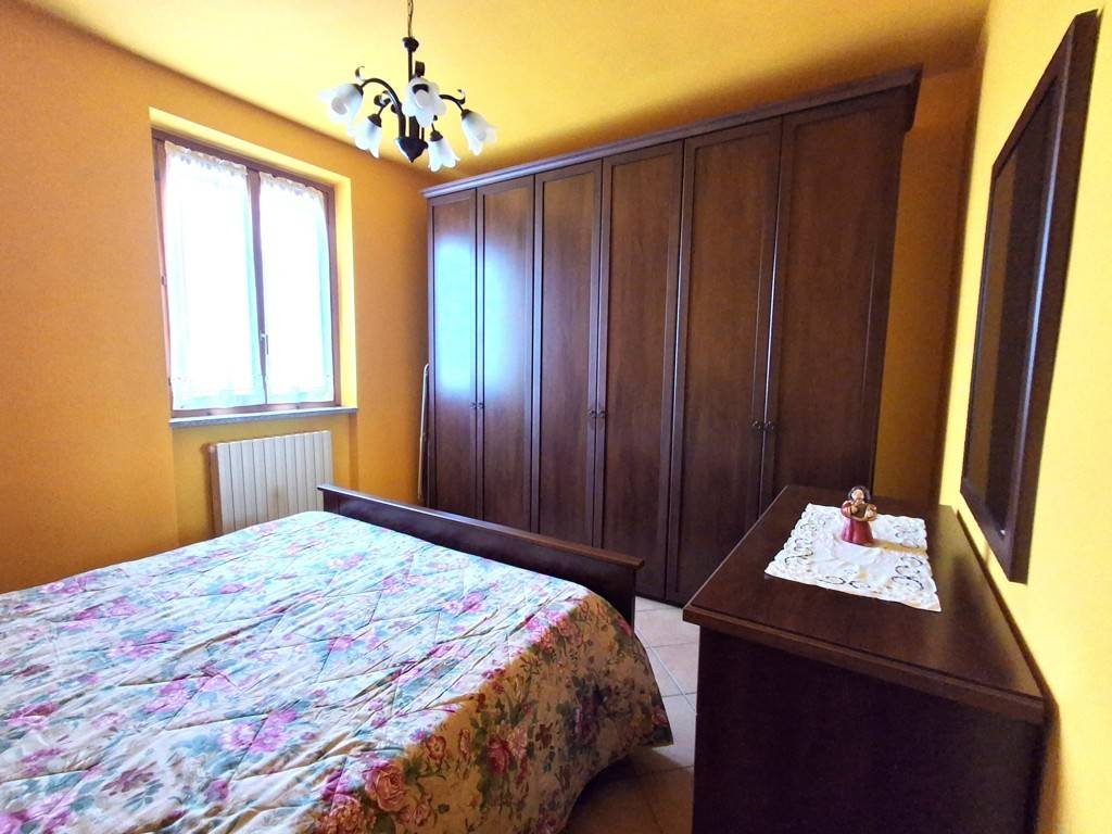 Appartamento in vendita a Santa Giuletta
