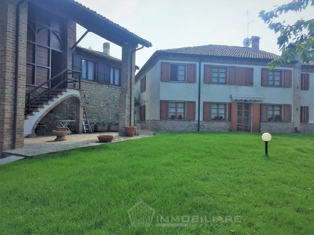 Casa singola in vendita a Fortunago