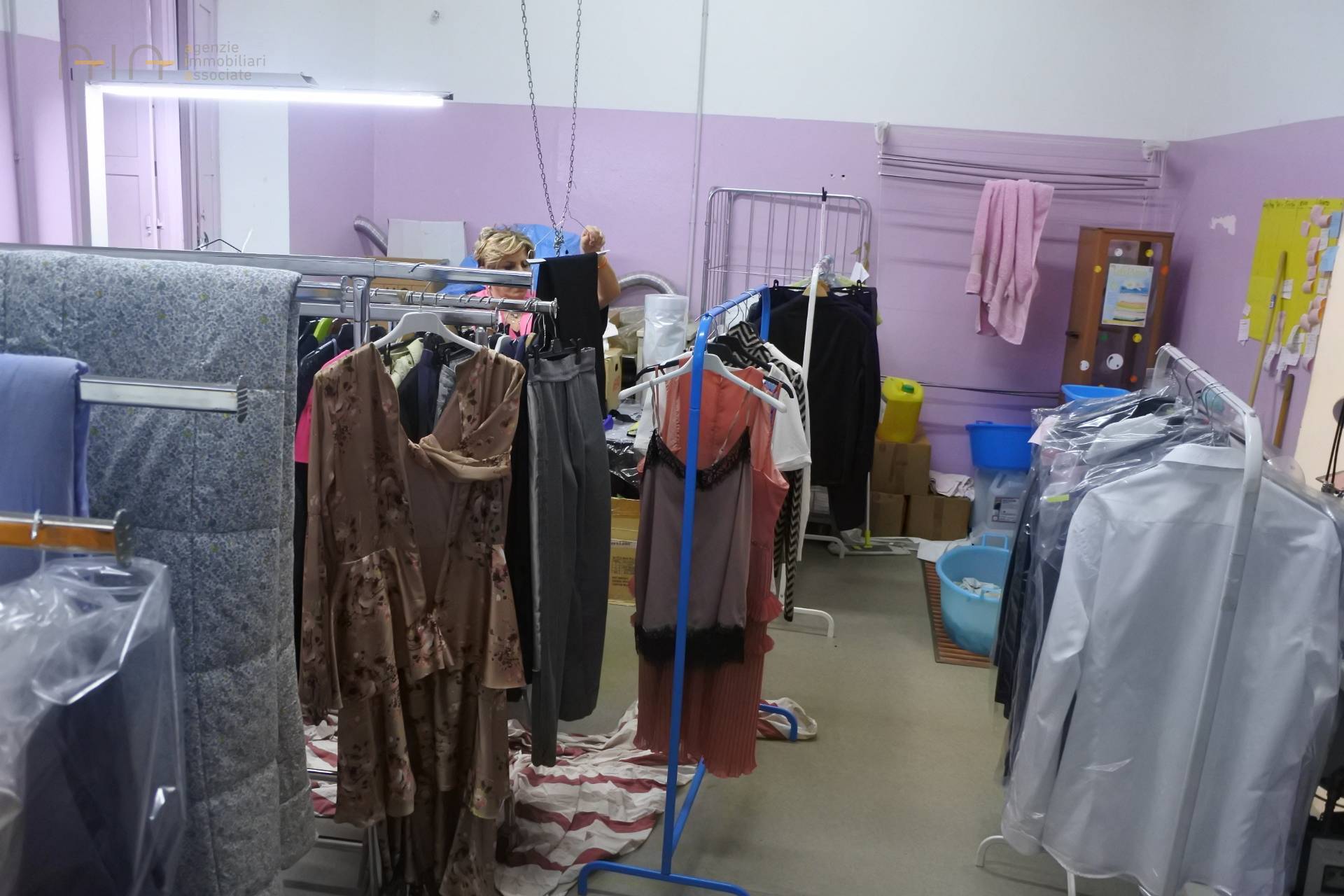 Attivit commerciale in vendita a Grottammare, Centrale (tra La ss16 e ferrovia, fino al fiume Tesino