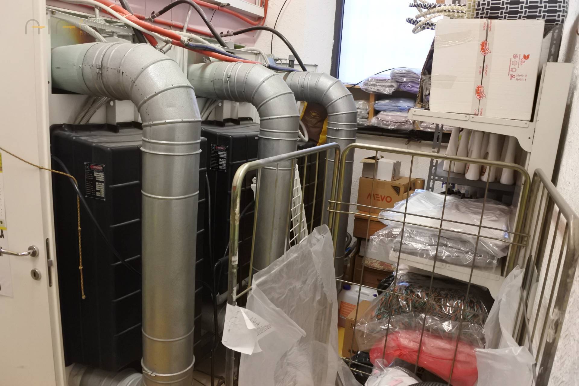 Attivit commerciale in vendita a Grottammare, Centrale (tra La ss16 e ferrovia, fino al fiume Tesino