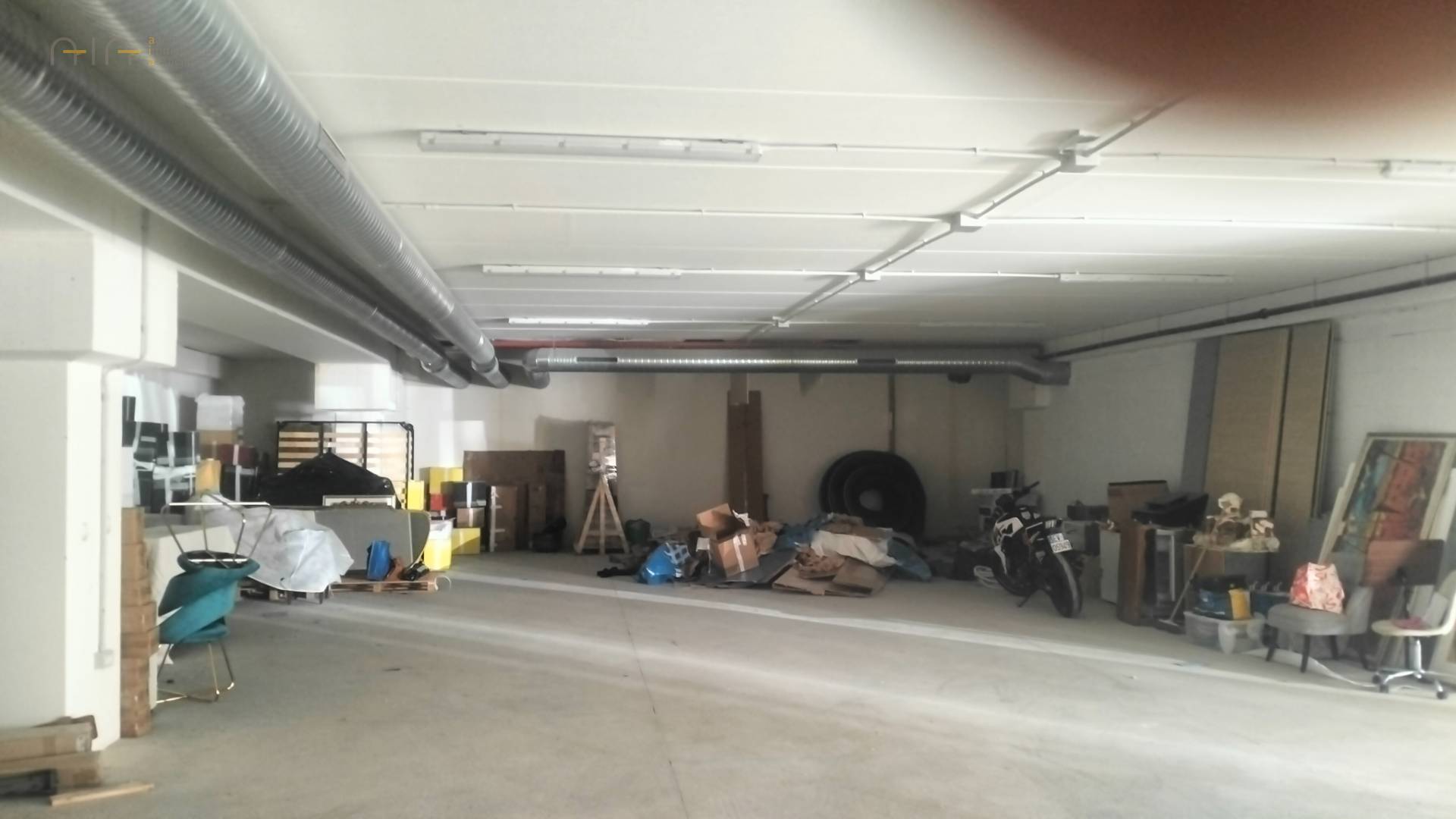 Locale Artigianale / Deposito in affitto a Grottammare, Centrale (tra La ss16 e ferrovia, fino al fi