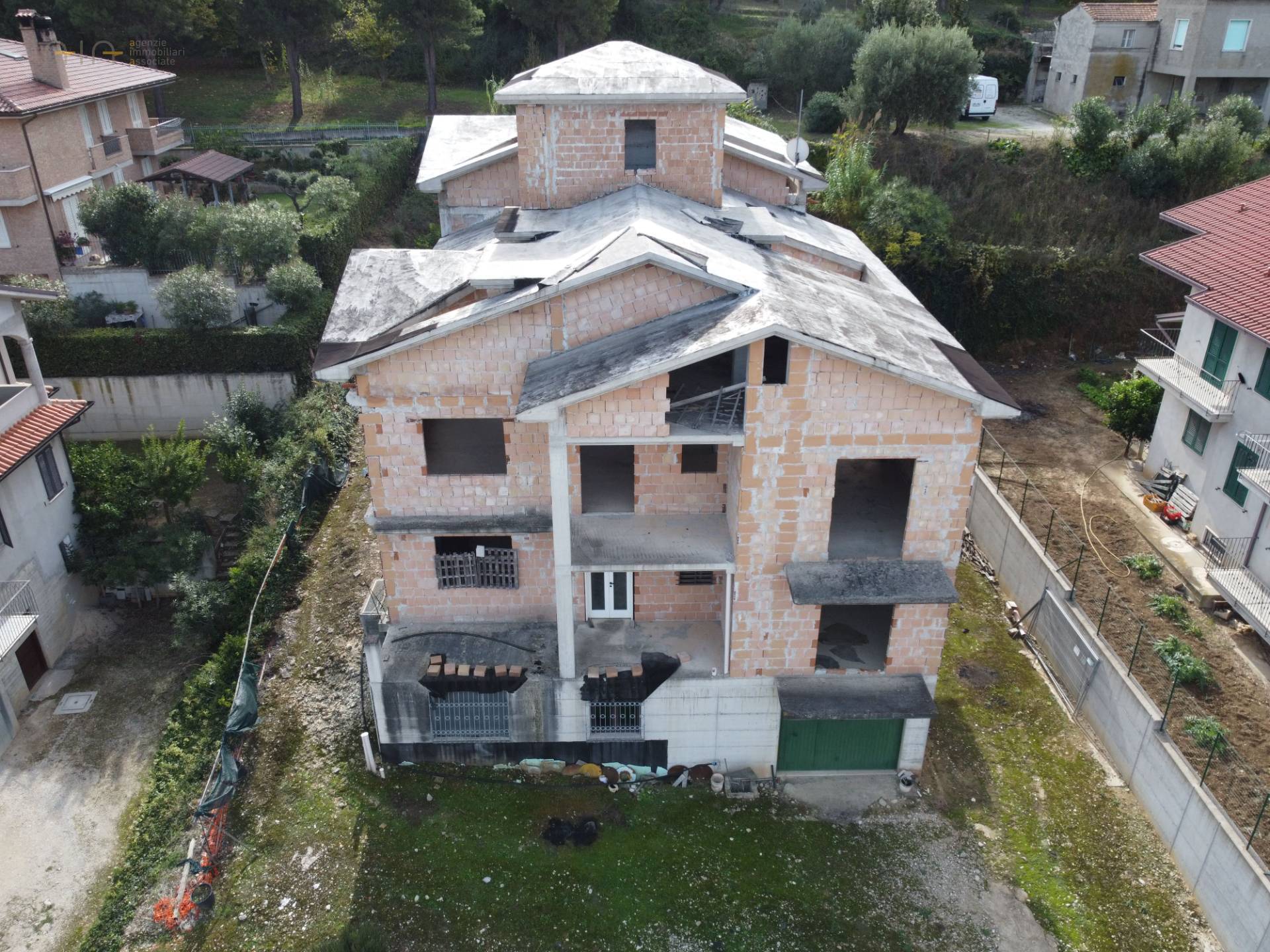 Stabile / Palazzo in vendita a Cupra Marittima