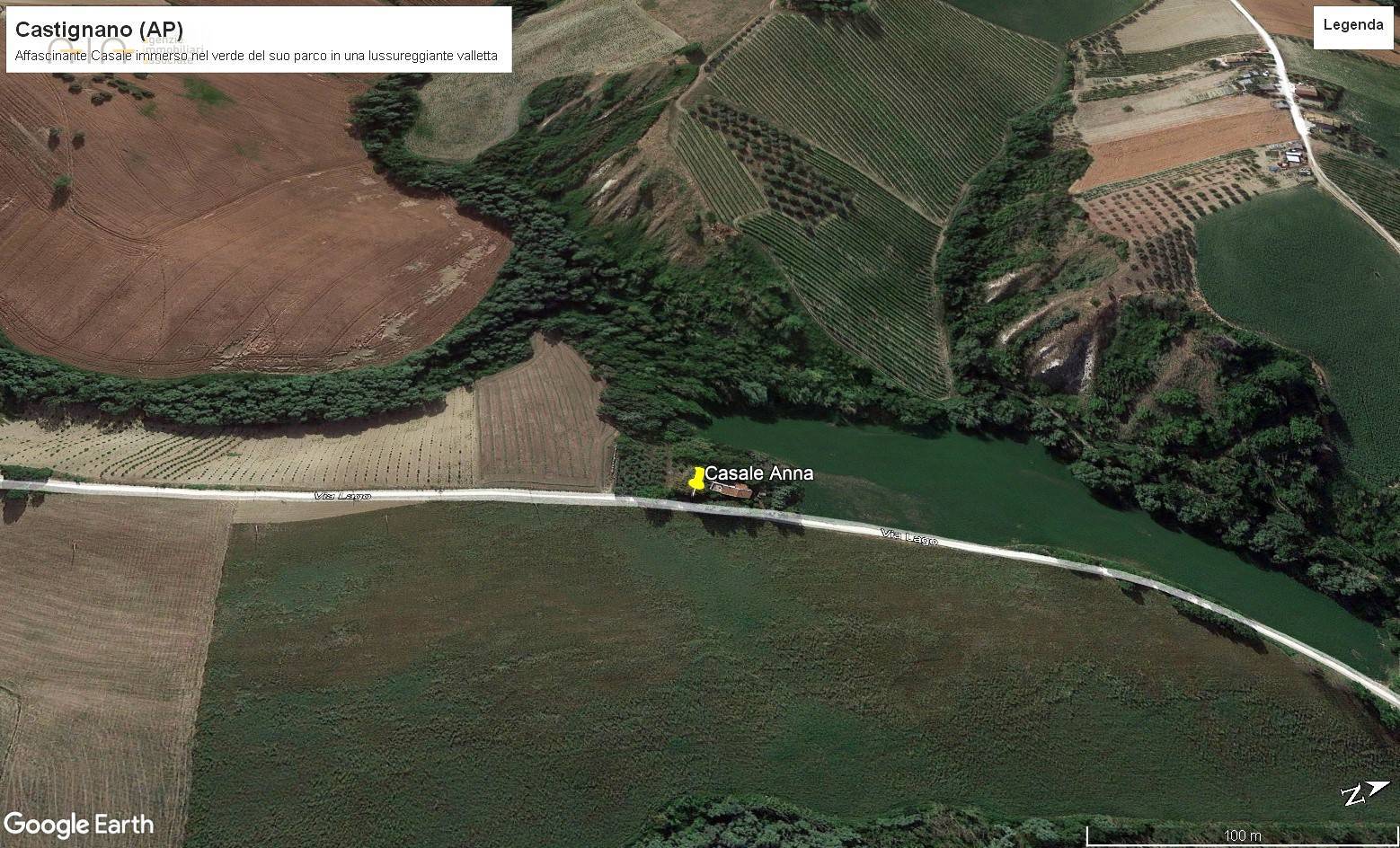 Casale Colonico Rustico in vendita a Castignano