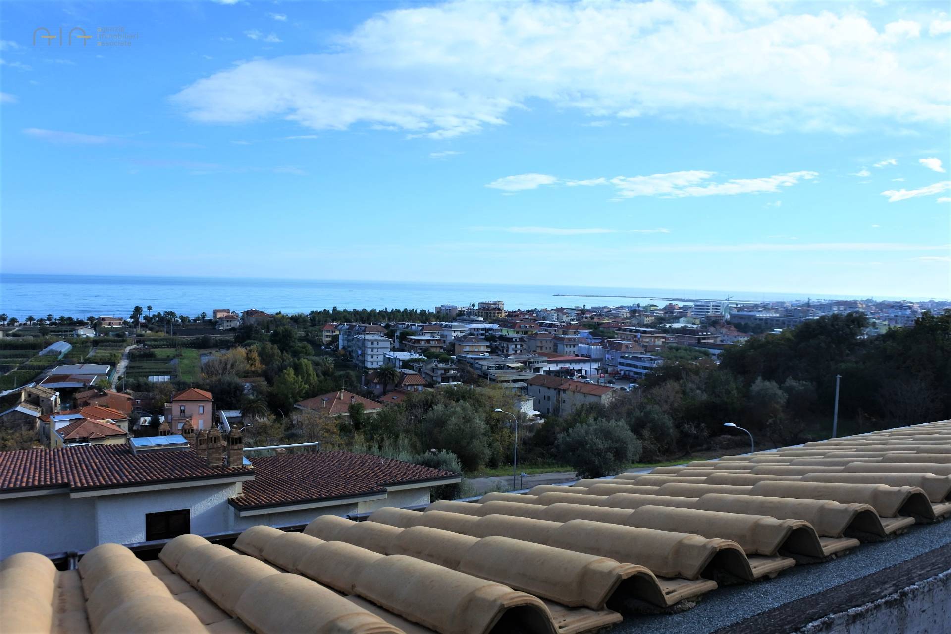 Villino a schiera / bifamiliare in vendita a Grottammare, Residenziale sud (sopra la ss16, a sud del