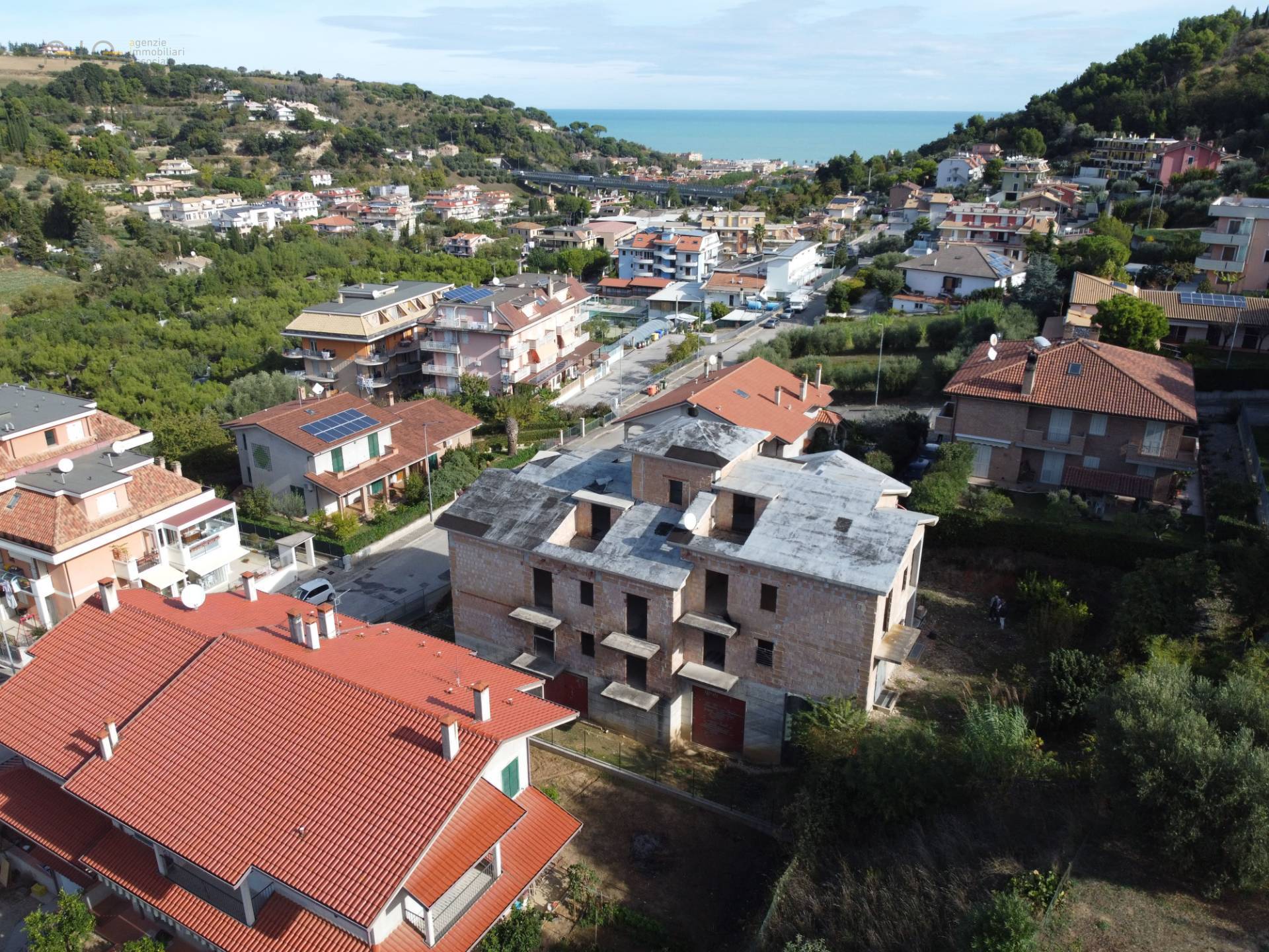 Stabile / Palazzo in vendita a Cupra Marittima
