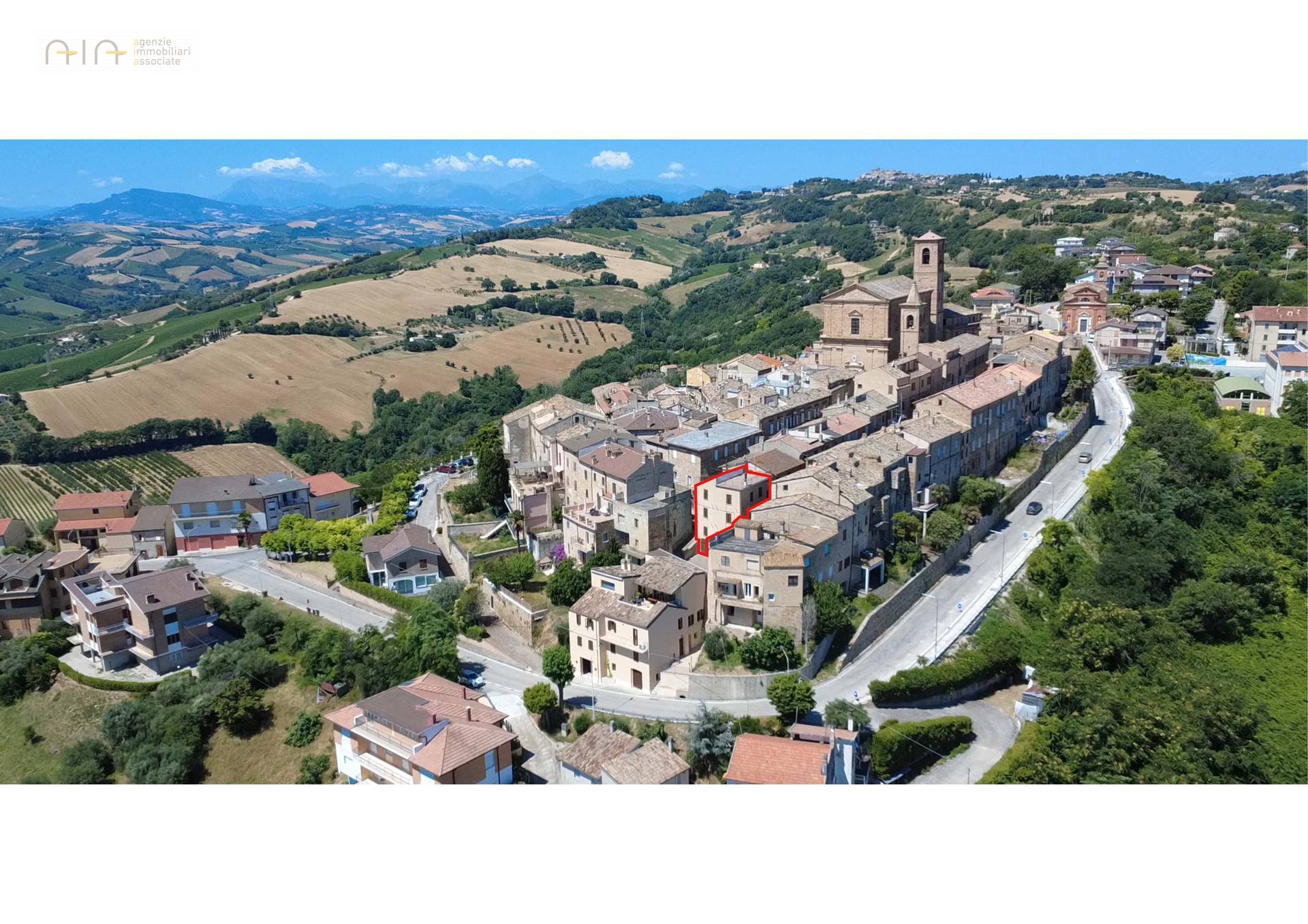 Casa cielo - terra in vendita a Massignano, Centrale / Centro Storico