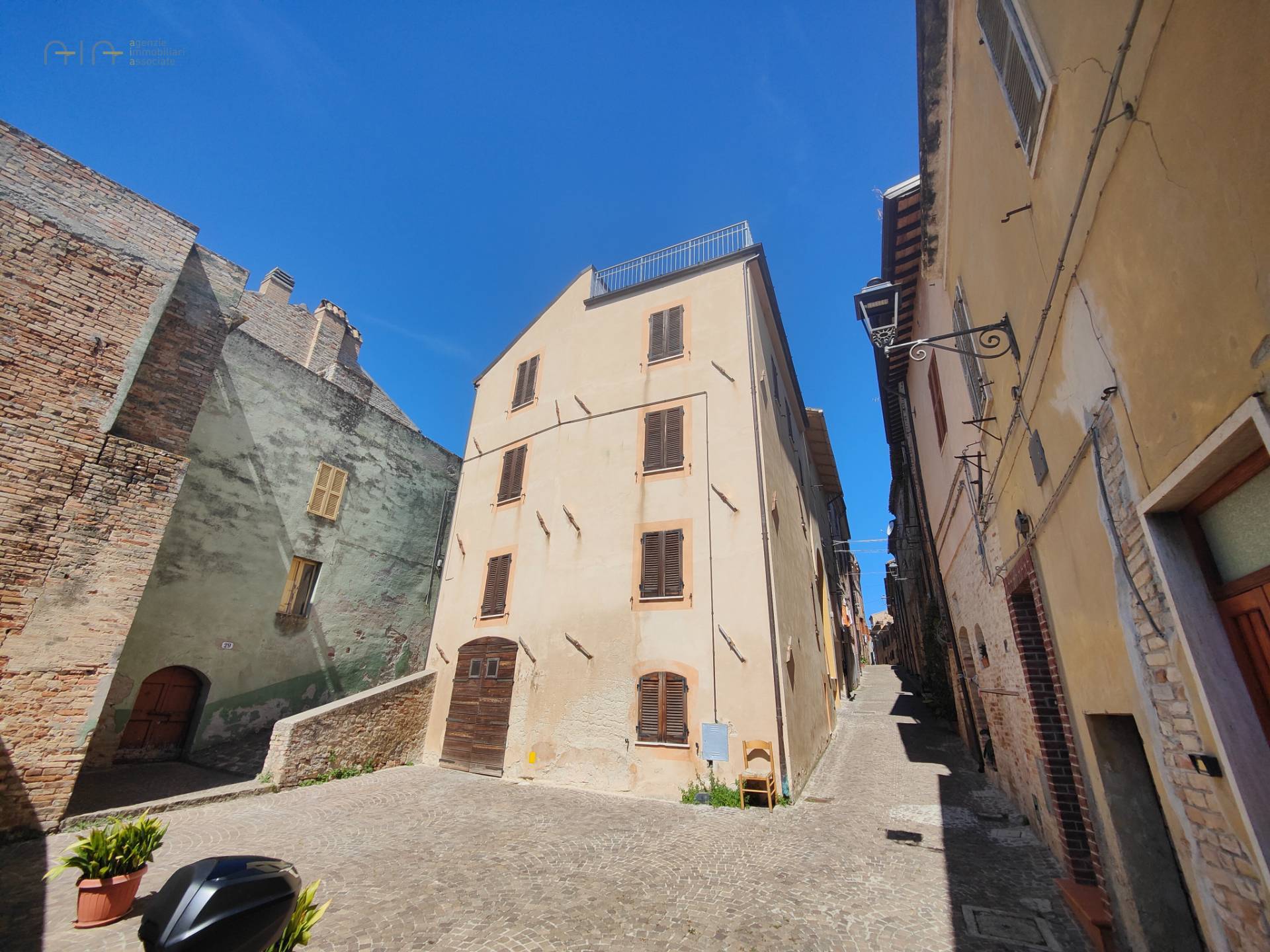 Casa cielo - terra in vendita a Massignano, Centrale / Centro Storico