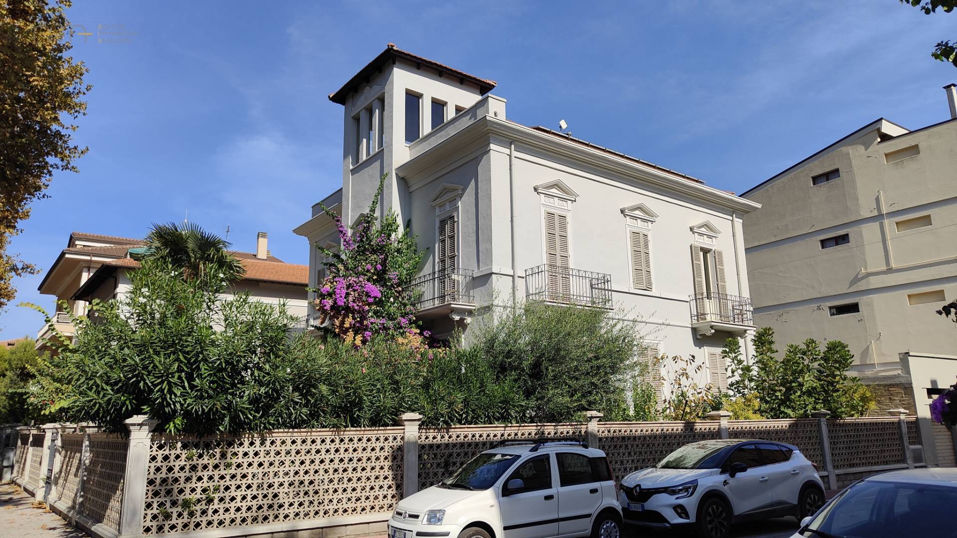 Villa singola in vendita a Grottammare, Centrale (tra La ss16 e ferrovia, fino al fiume Tesino)