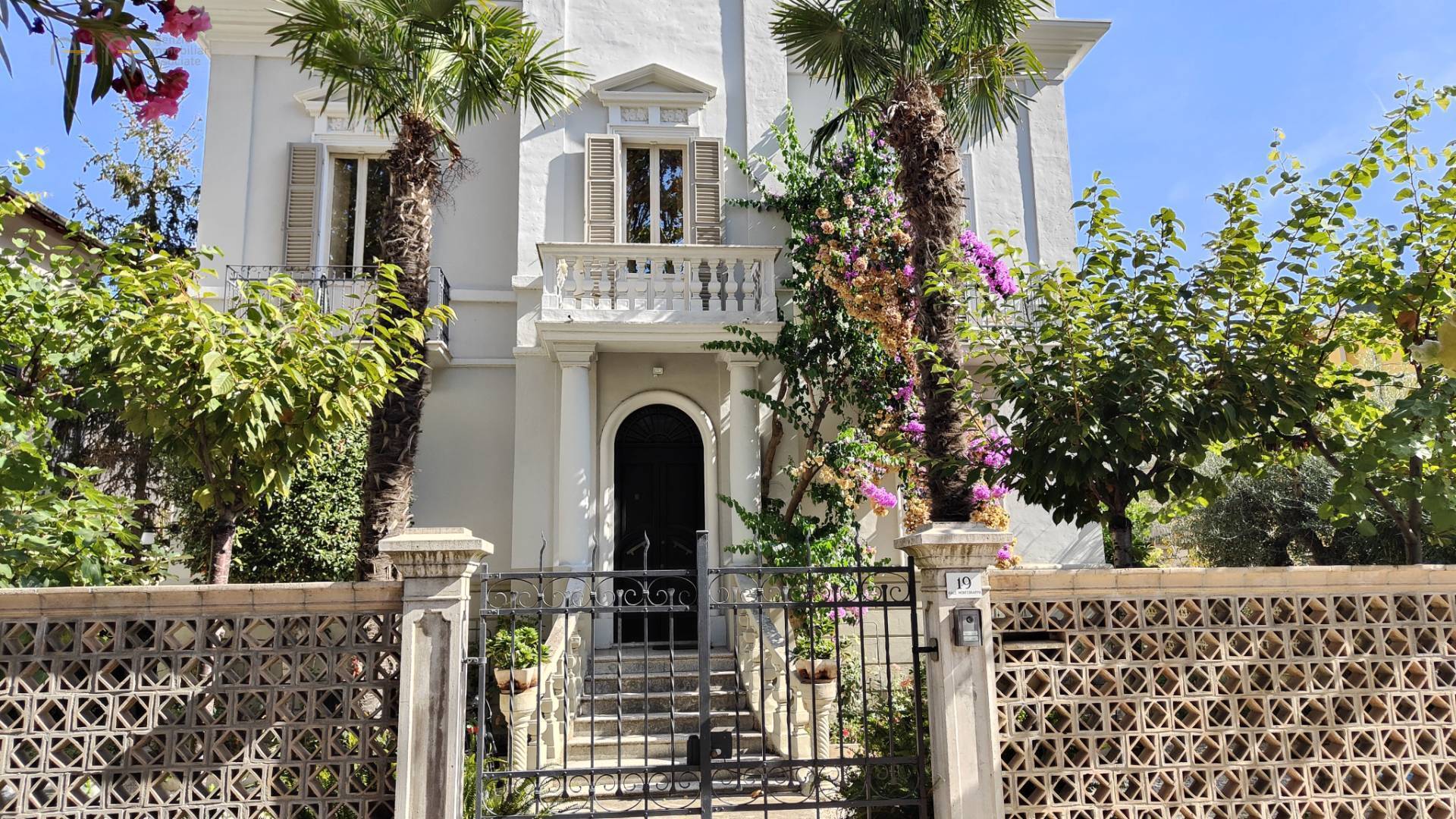 Villa singola in vendita a Grottammare, Centrale (tra La ss16 e ferrovia, fino al fiume Tesino)