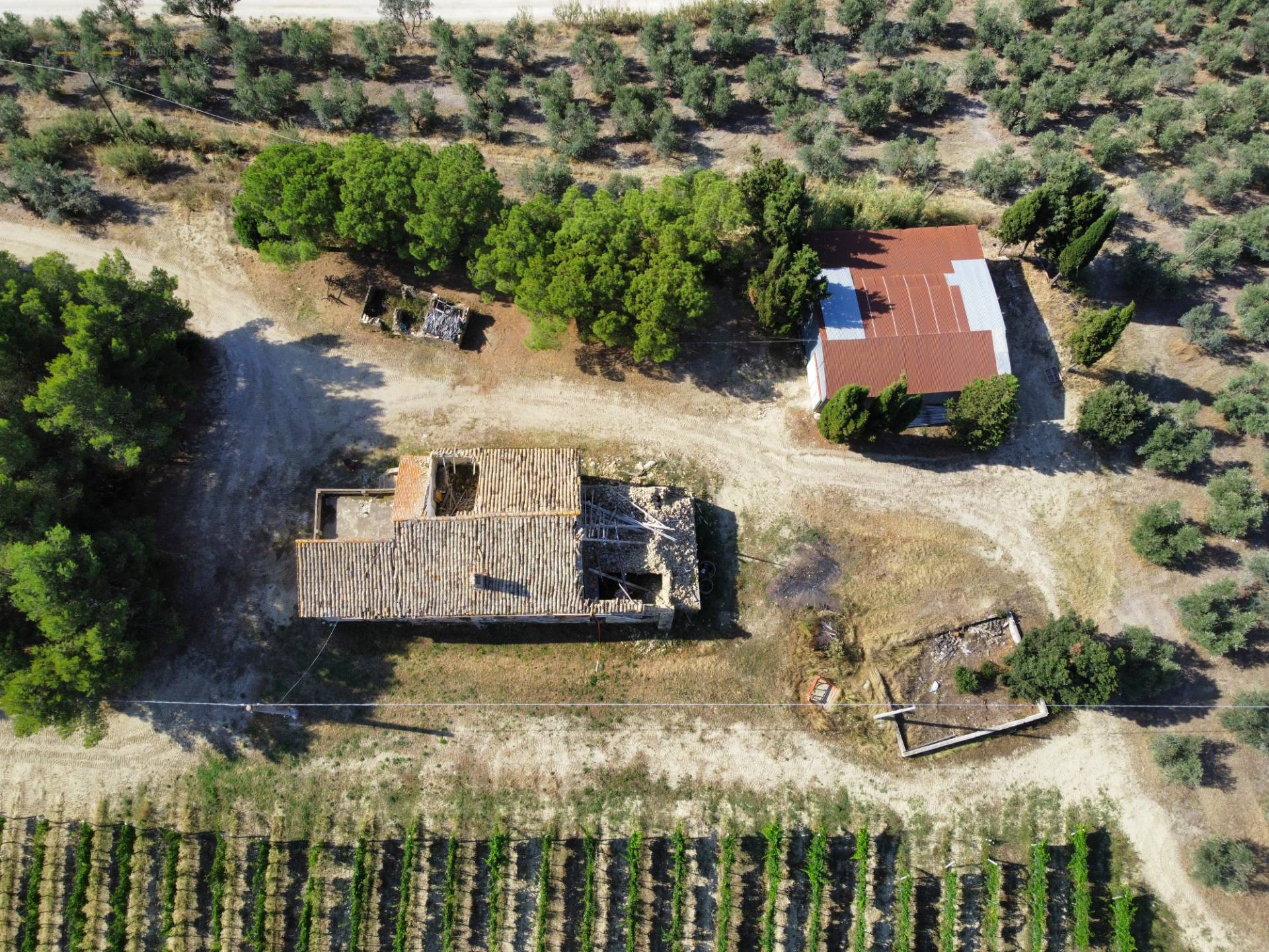 Casale Colonico Rustico in vendita a Acquaviva Picena, Forola