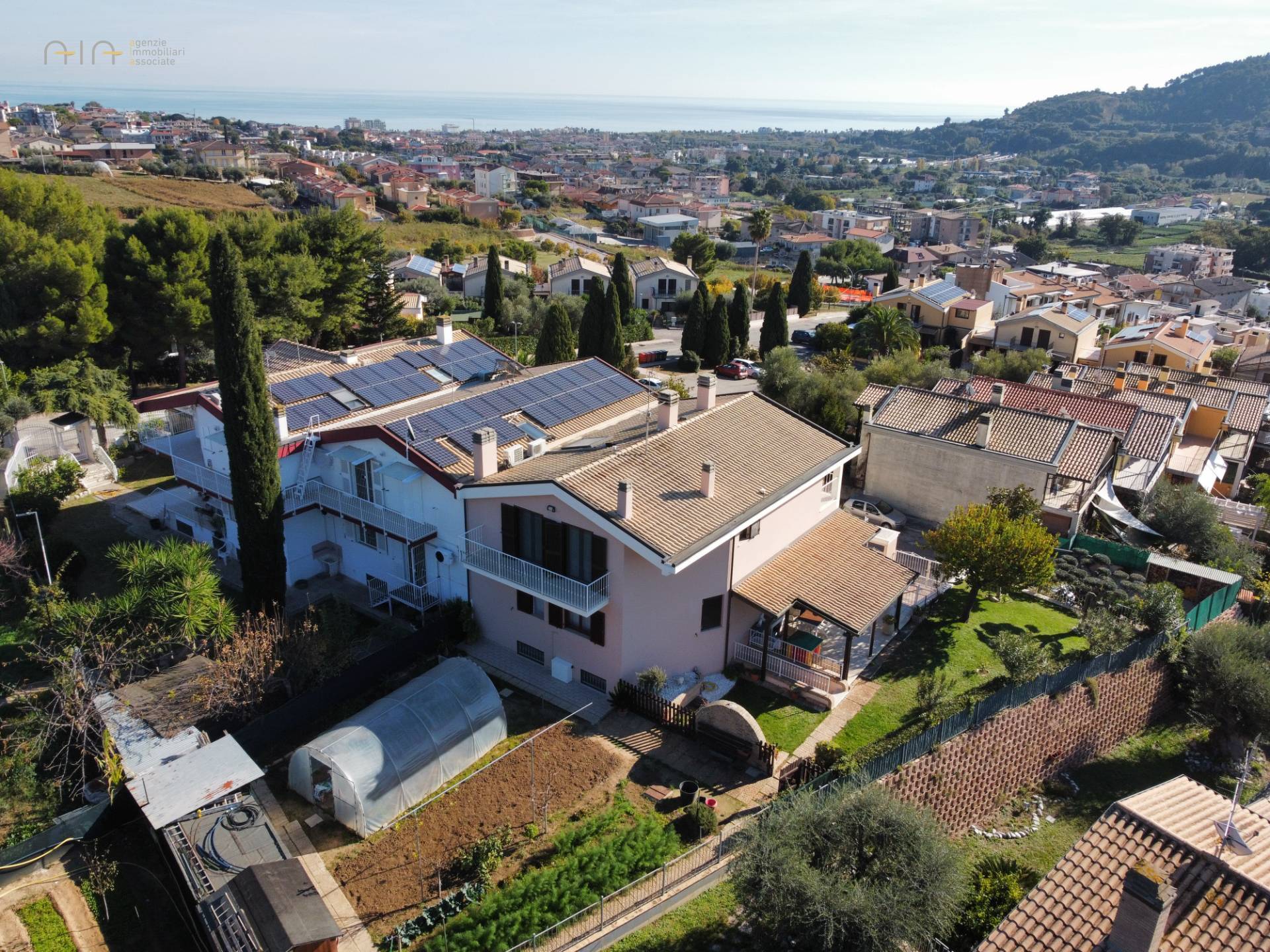 Villino a schiera / bifamiliare in vendita a Grottammare, Val Tesino (dall'imbocco fino a Ripatranso