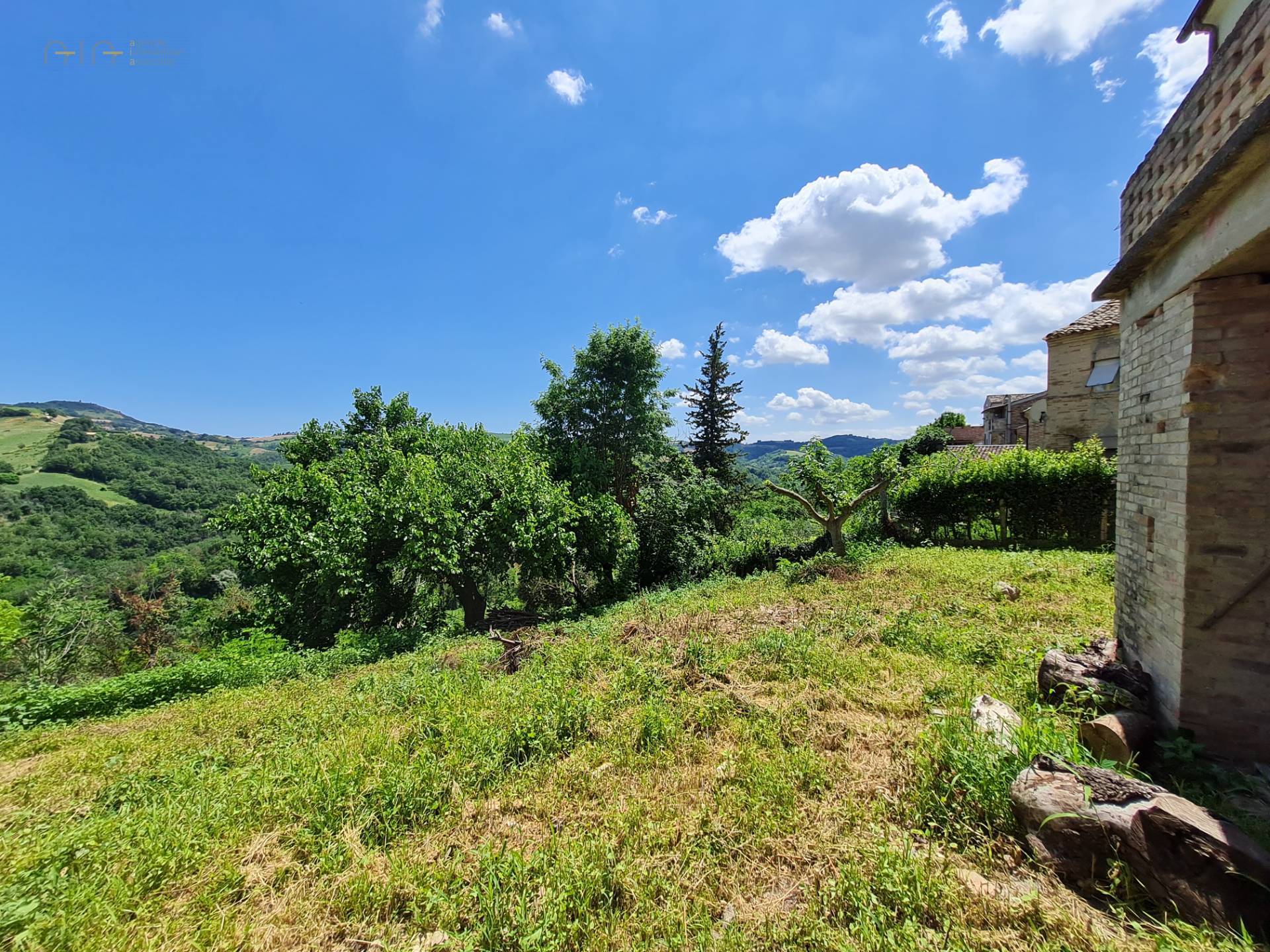 Stabile / Palazzo in vendita a Ponzano di Fermo, Torchiaro