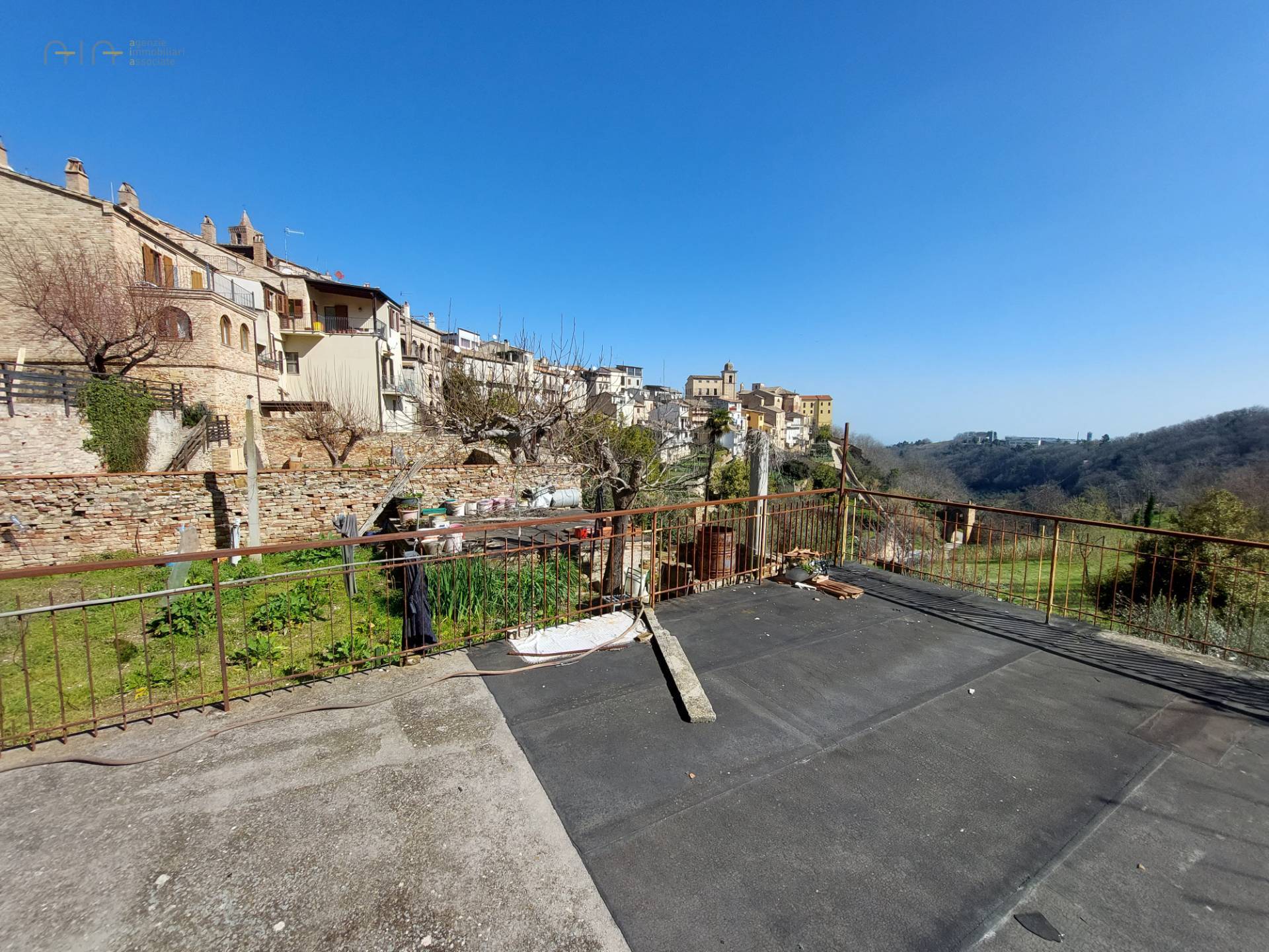 Casa cielo - terra in vendita a Ripatransone, Centrale / Centro Storico (vecchio Incasato Medievale)