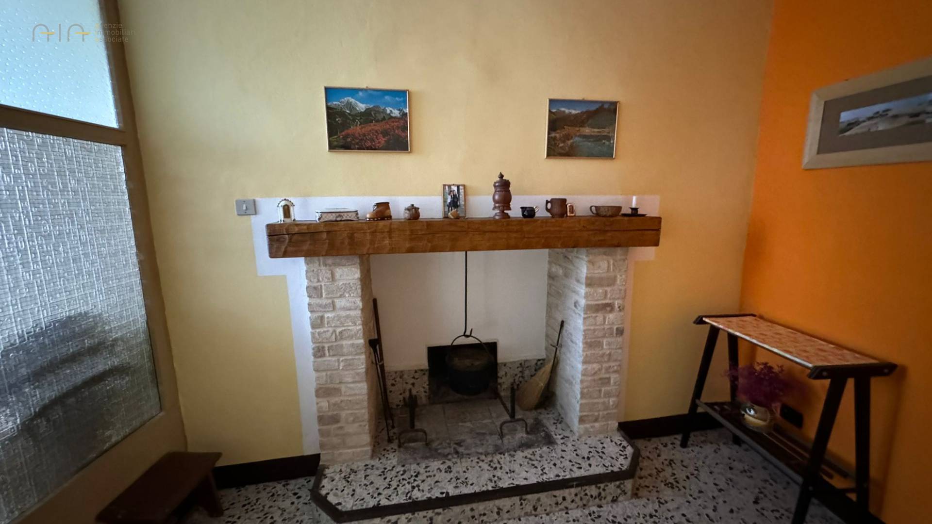 Casa cielo - terra in vendita a Rotella, Centrale / Centro Storico