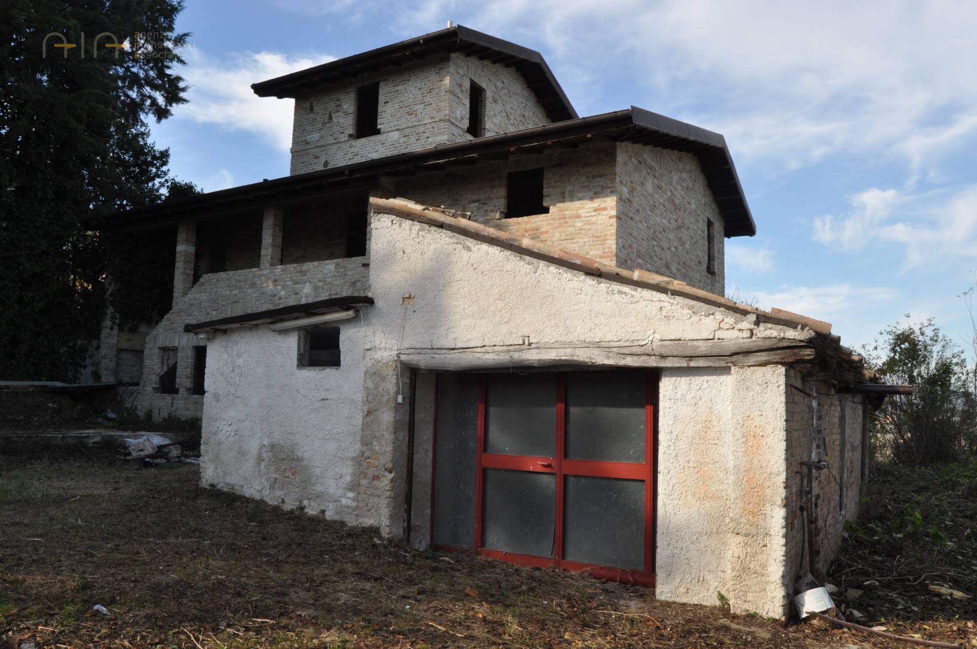 Casale Colonico Rustico in vendita a Castel di Lama