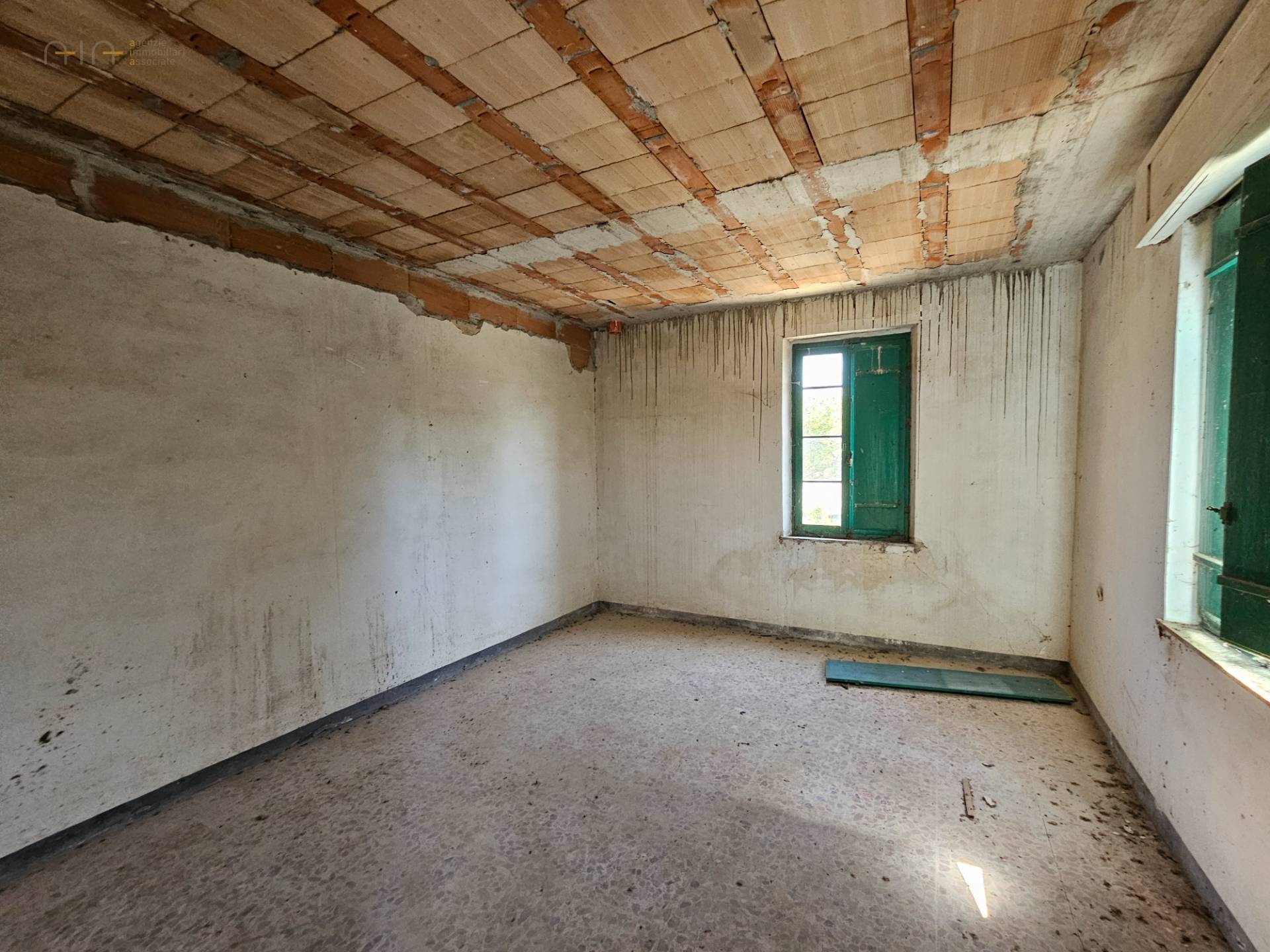 Casale Colonico Rustico in vendita a Cossignano, Collinare / Campagna