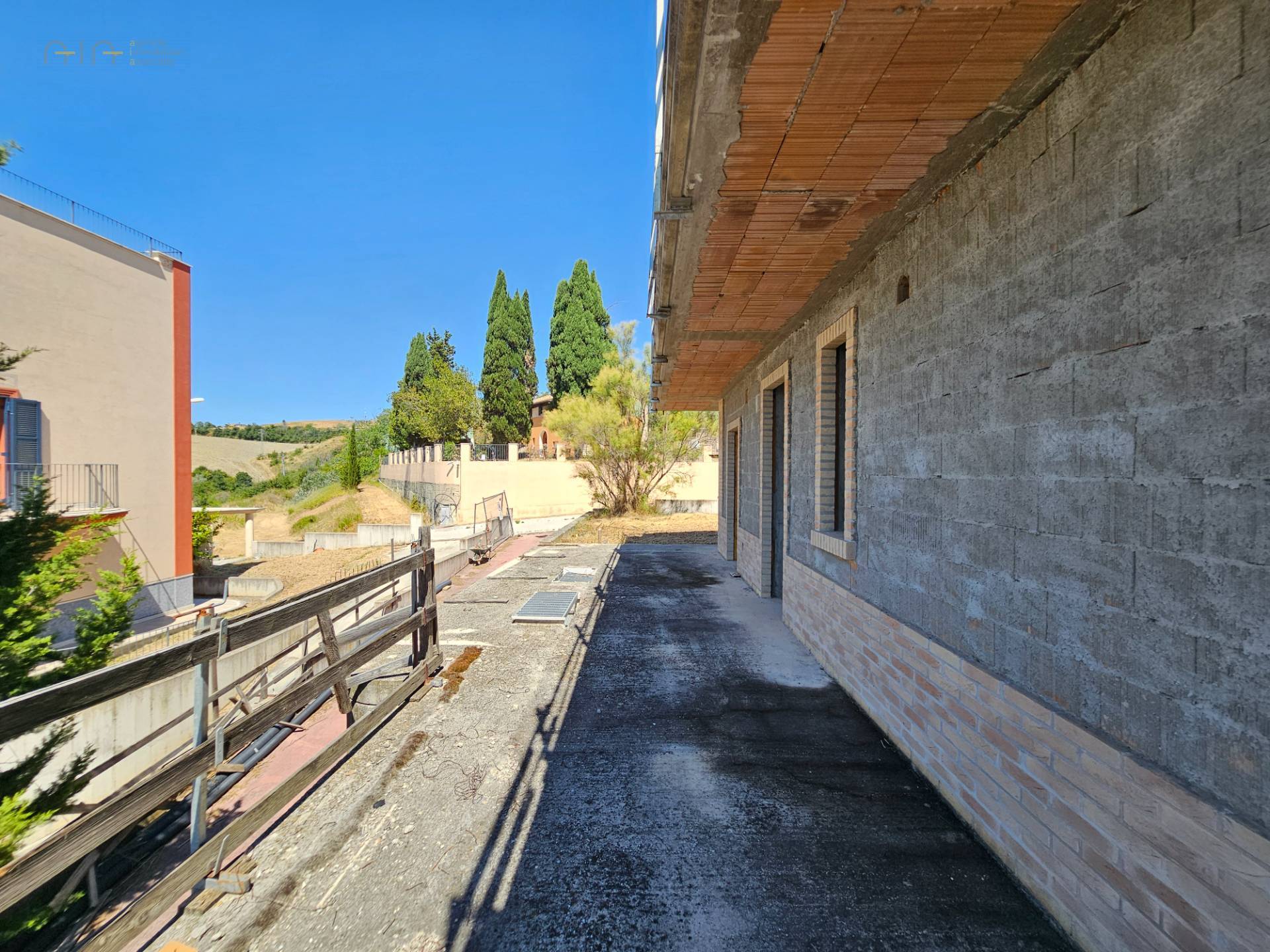 Villino a schiera / bifamiliare in vendita a Offida, Collinare / Campagna