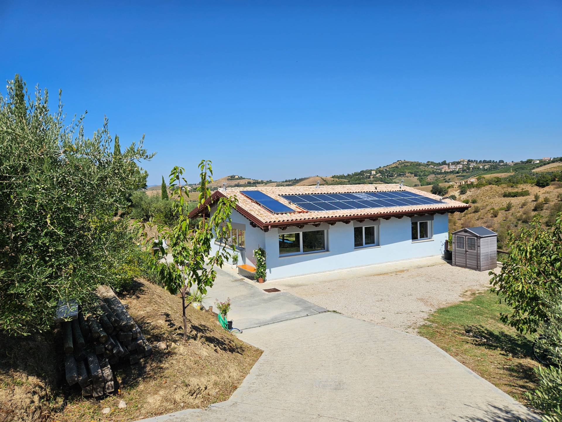 Casale Colonico Rustico in vendita a Acquaviva Picena, Forola