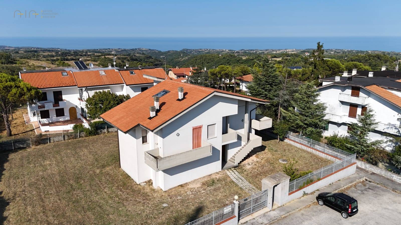Casa cielo - terra in vendita a Ripatransone, Santa Maria della Petrella