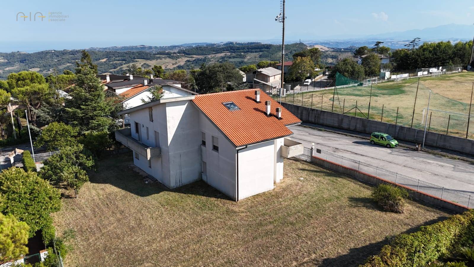 Casa cielo - terra in vendita a Ripatransone, Santa Maria della Petrella