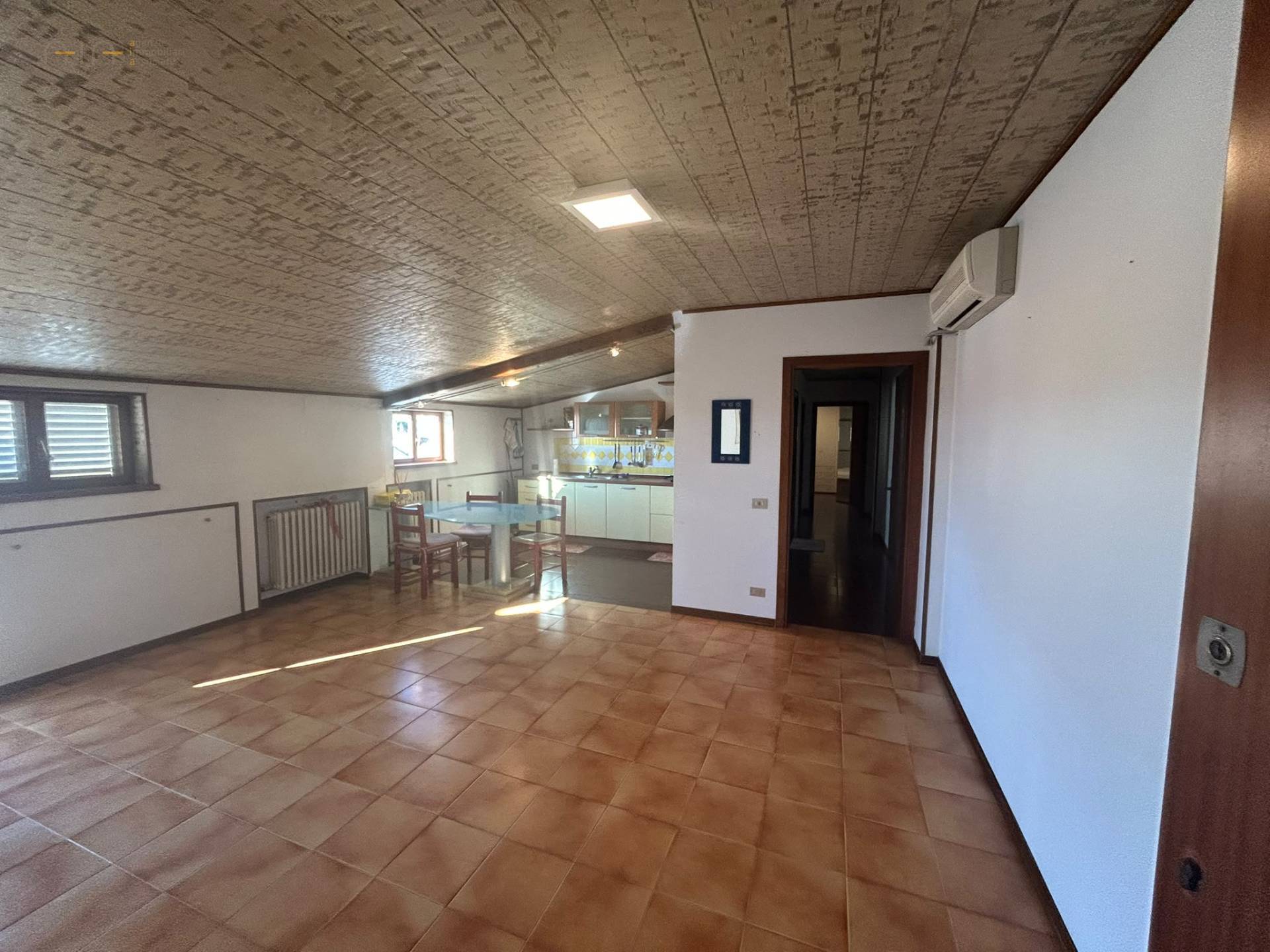Appartamento in vendita a Cupra Marittima, Centrale