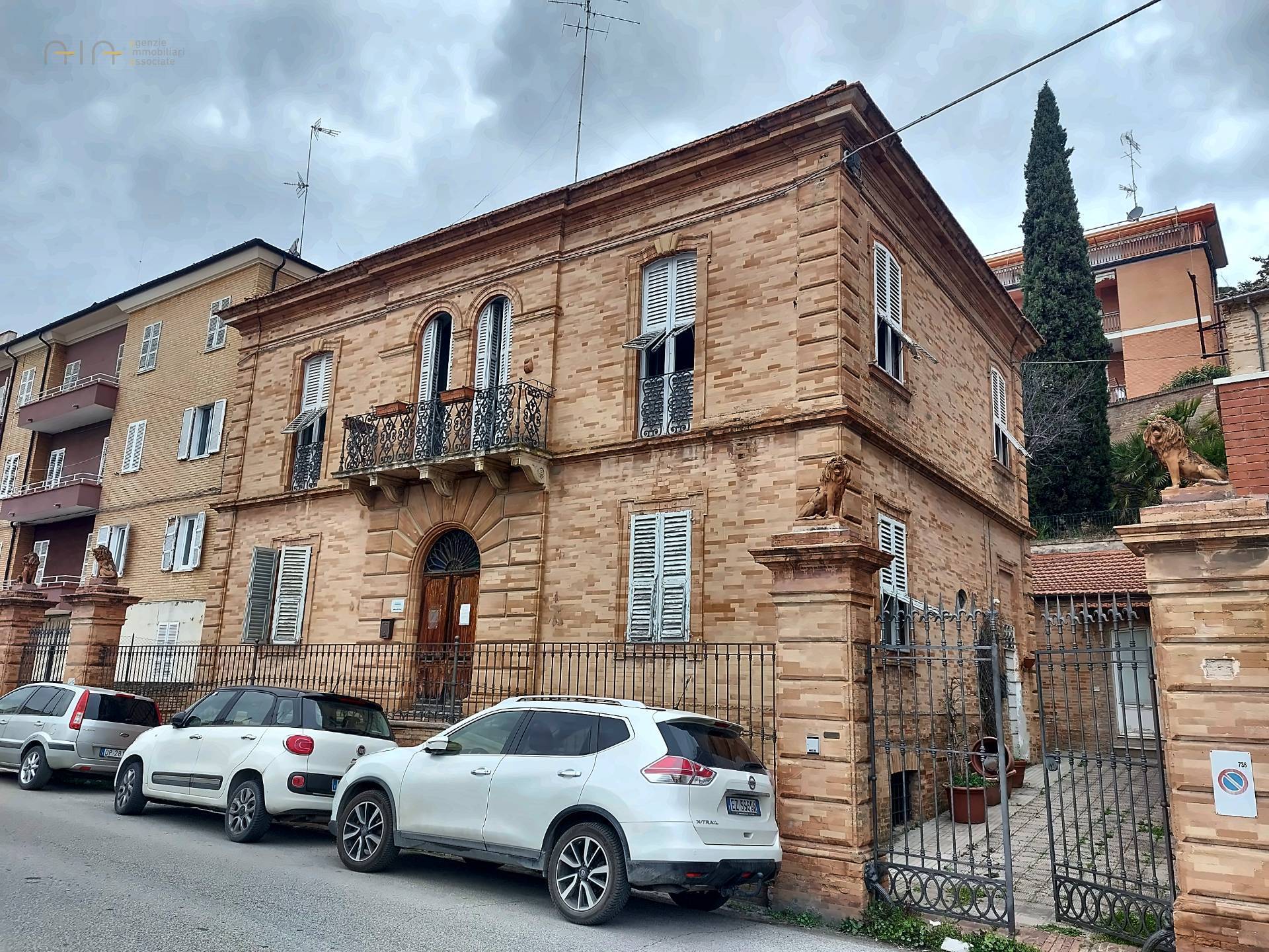 Casa cielo - terra in vendita a Sant'Elpidio a Mare, Centrale / Centro Storico