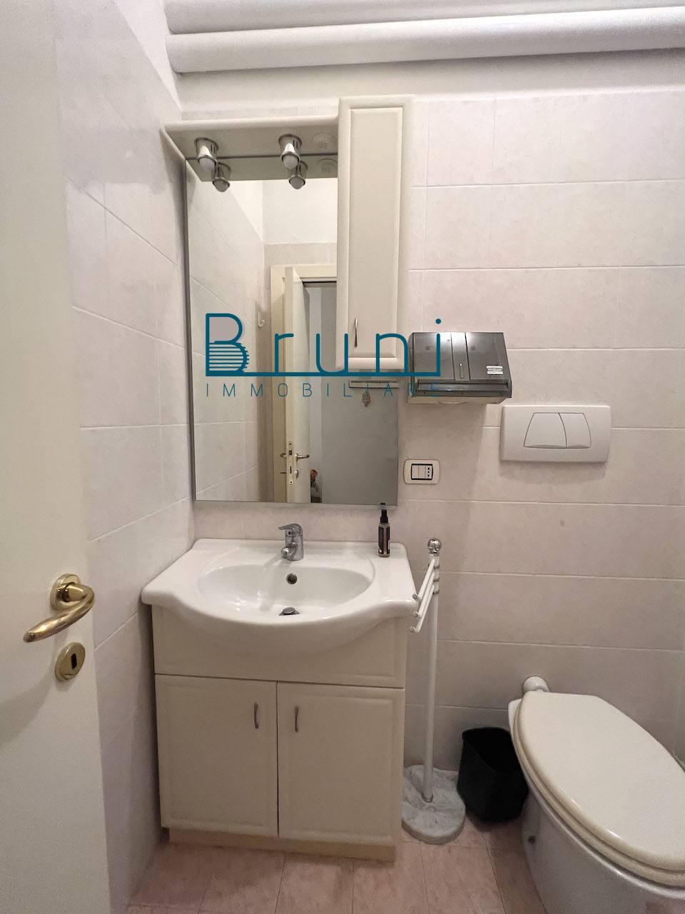 Studio/Ufficio in affitto a San Benedetto del Tronto, Zona Viale De Gasperi