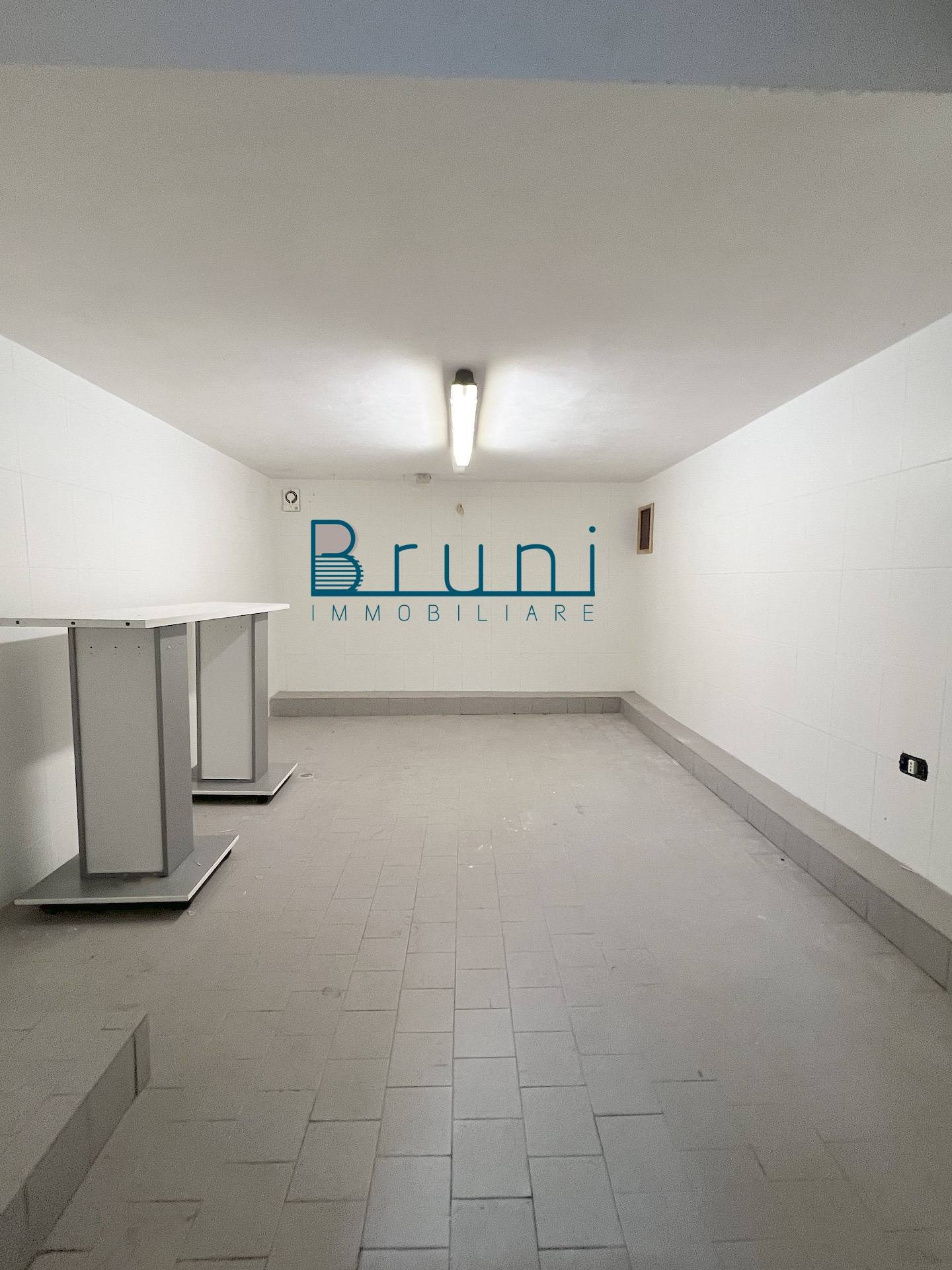 Deposito in affitto a San Benedetto del Tronto, Residenziale