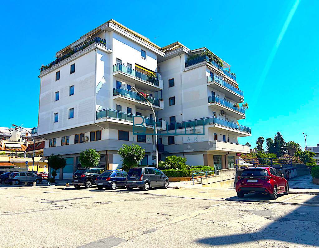 Posto auto scoperto in vendita a San Benedetto del Tronto, Zona Conad