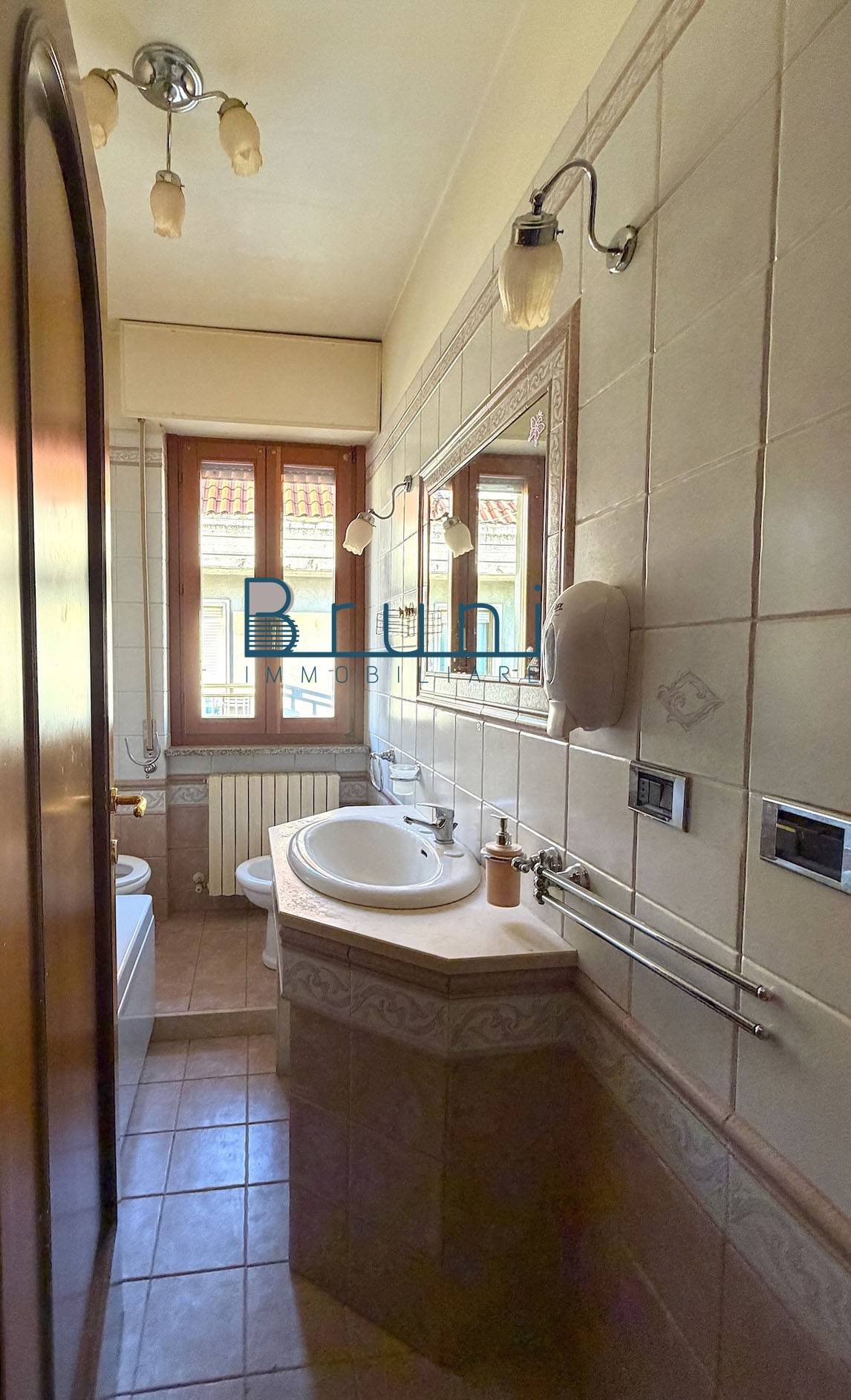 Appartamento in vendita a San Benedetto del Tronto, Zona Agraria