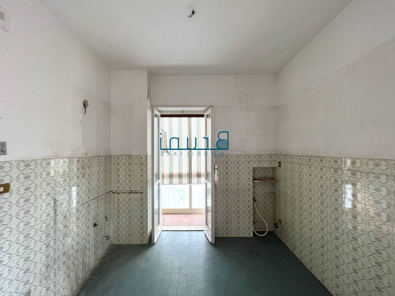 Appartamento in vendita a Ascoli Piceno, Borgo Solest