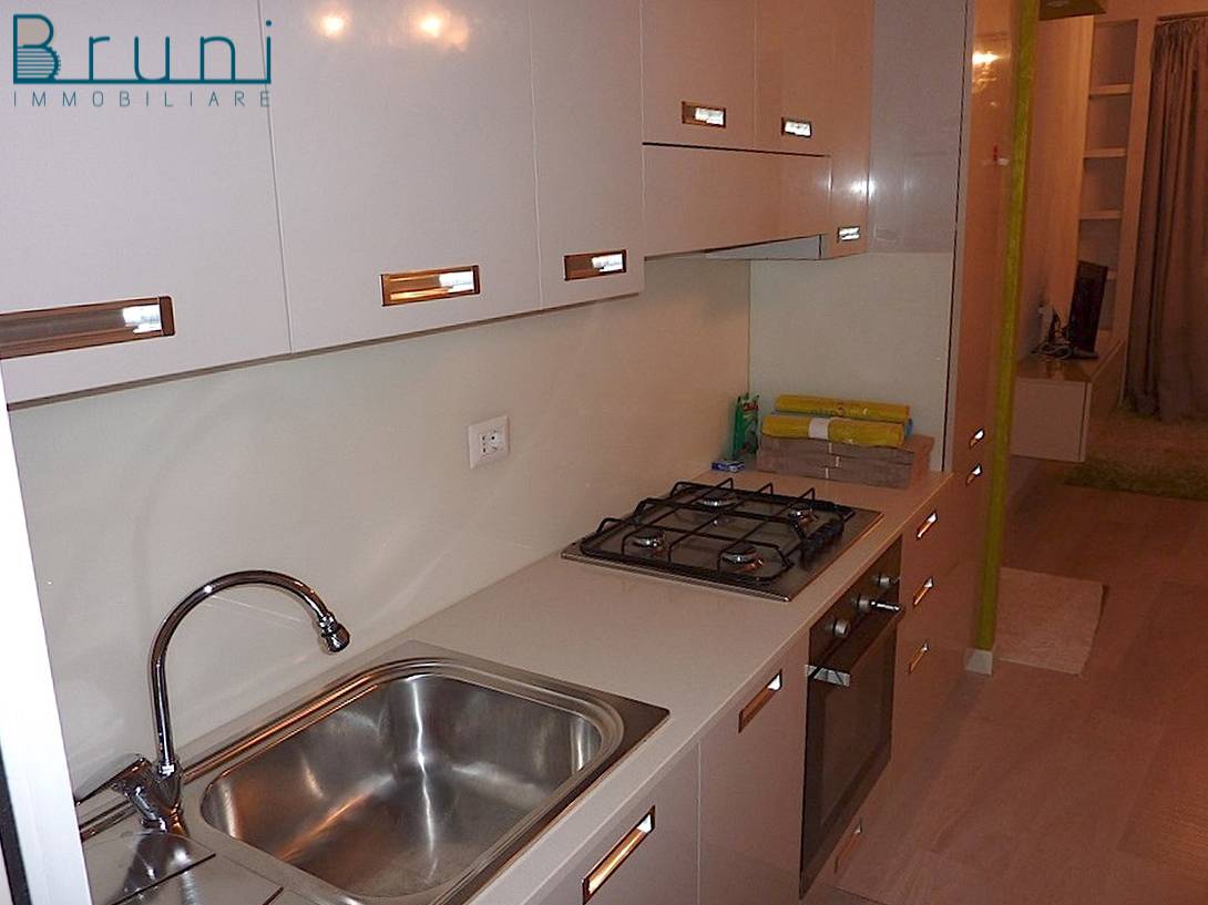 Appartamento in vendita a San Benedetto del Tronto, Centro