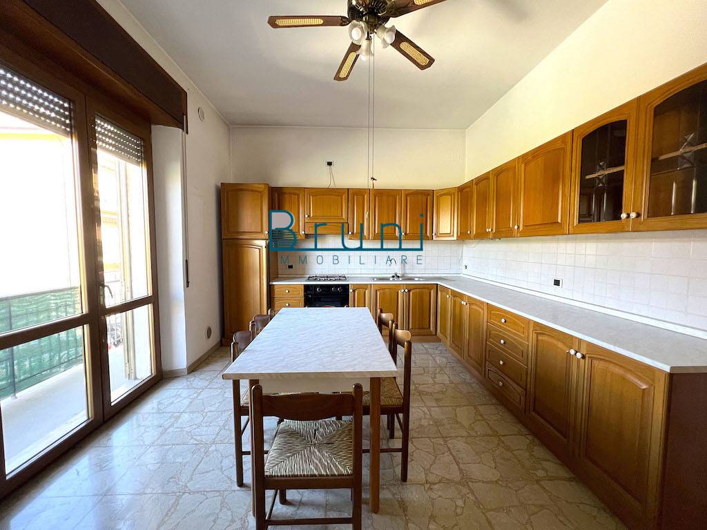 Appartamento in vendita a San Benedetto del Tronto, Semicentrale