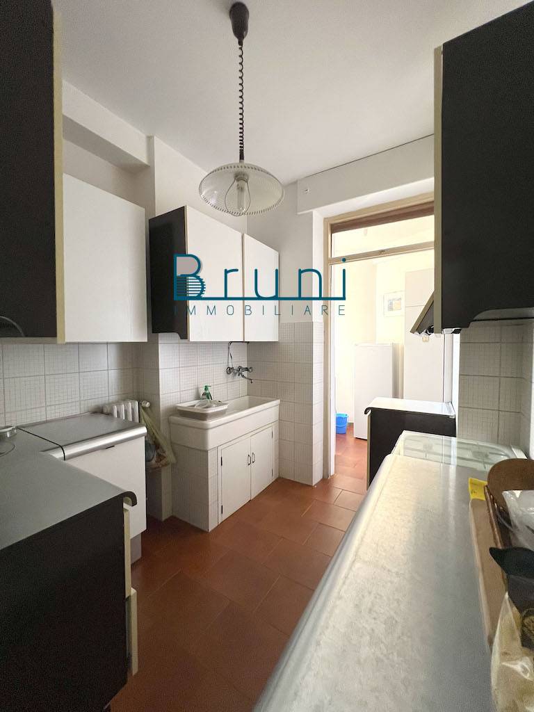 Appartamento in vendita a San Benedetto del Tronto, Centro