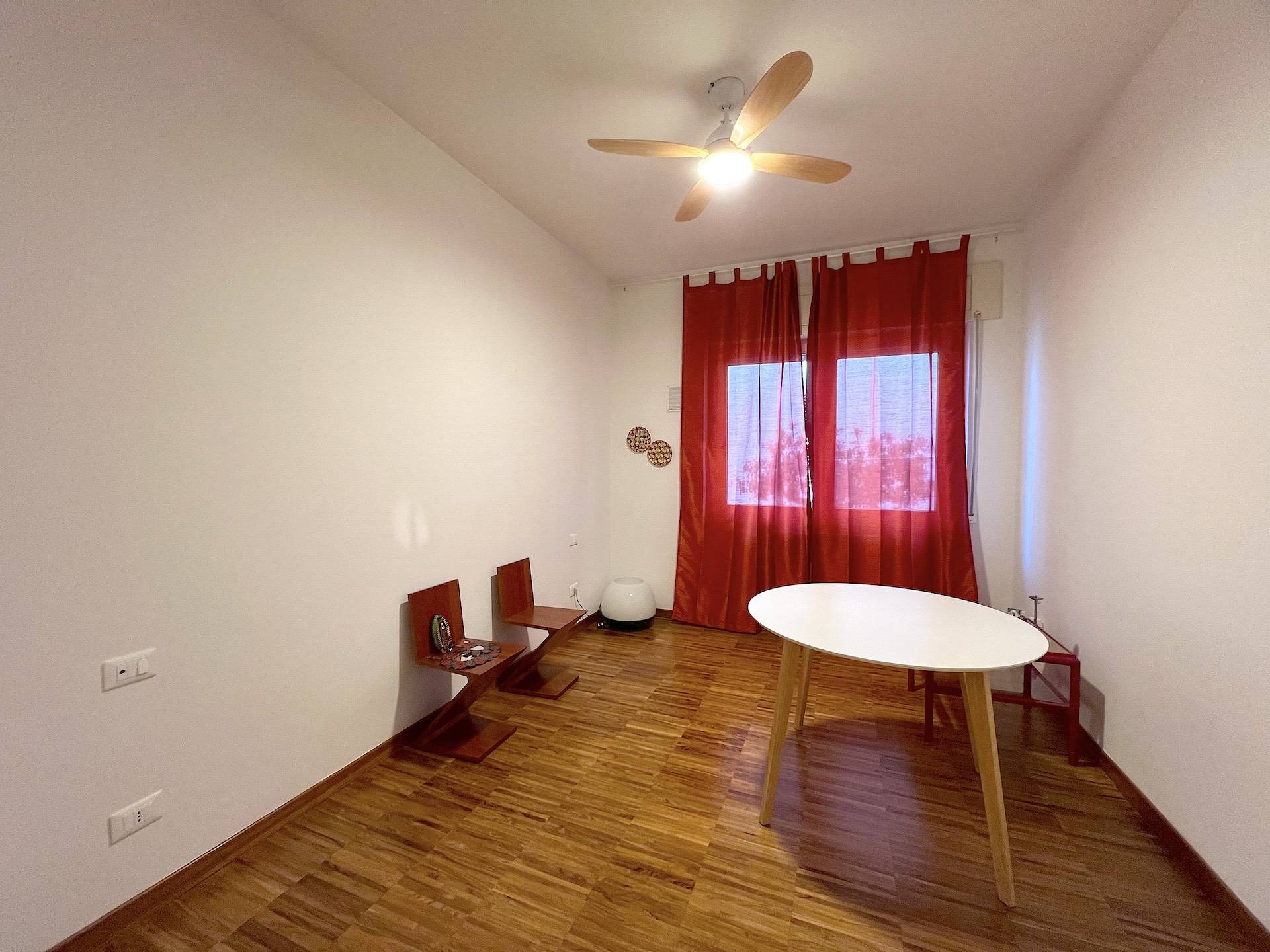 Appartamento in vendita a San Benedetto del Tronto, Lungomare