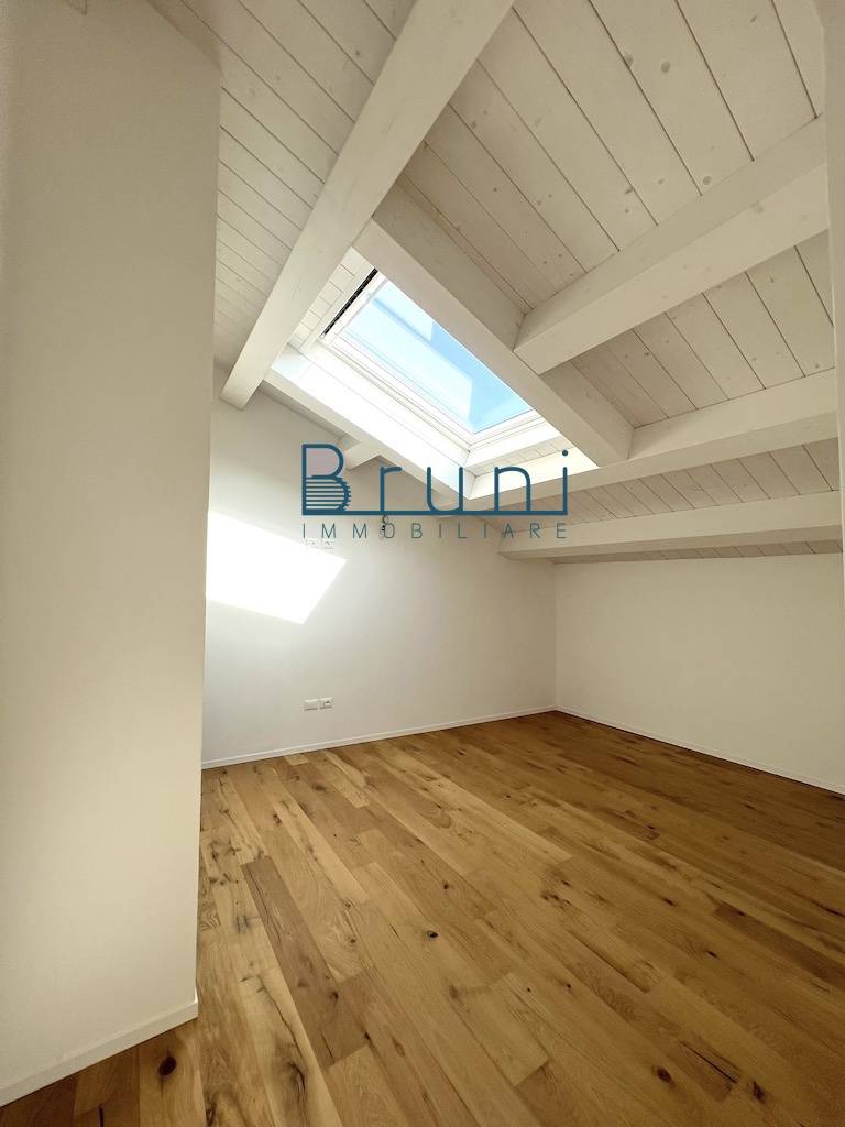 Appartamento in vendita a San Benedetto del Tronto, Centro