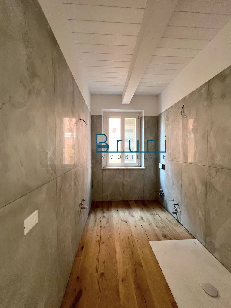 Appartamento in vendita a San Benedetto del Tronto, Centro