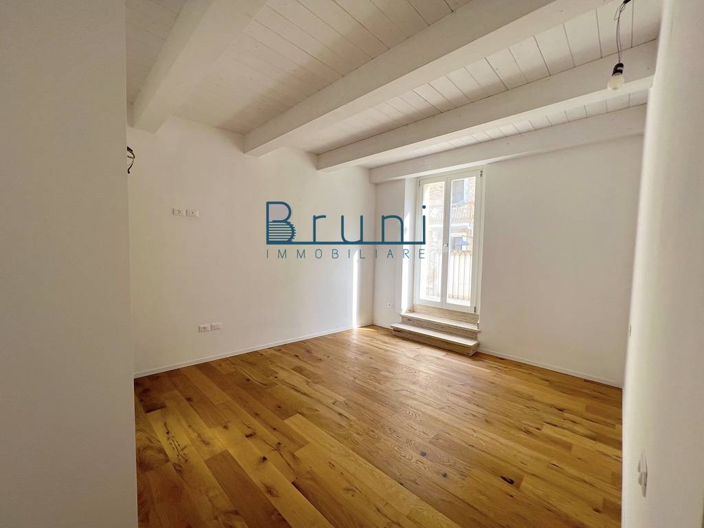 Appartamento in vendita a San Benedetto del Tronto, Centro
