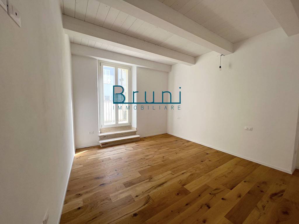 Appartamento in vendita a San Benedetto del Tronto, Centro