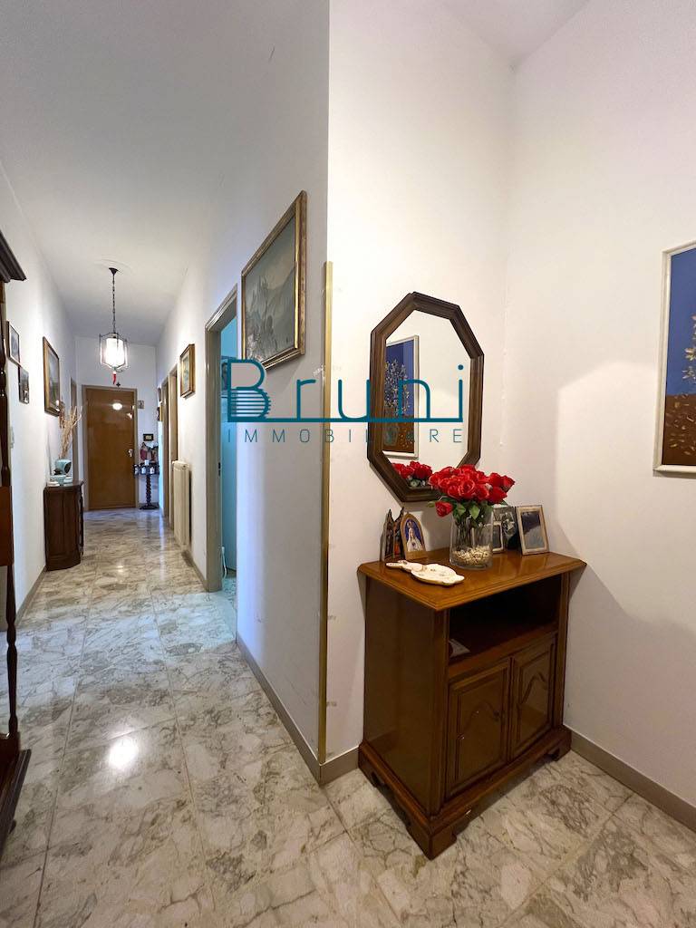 Appartamento in vendita a San Benedetto del Tronto, Zona Viale De Gasperi