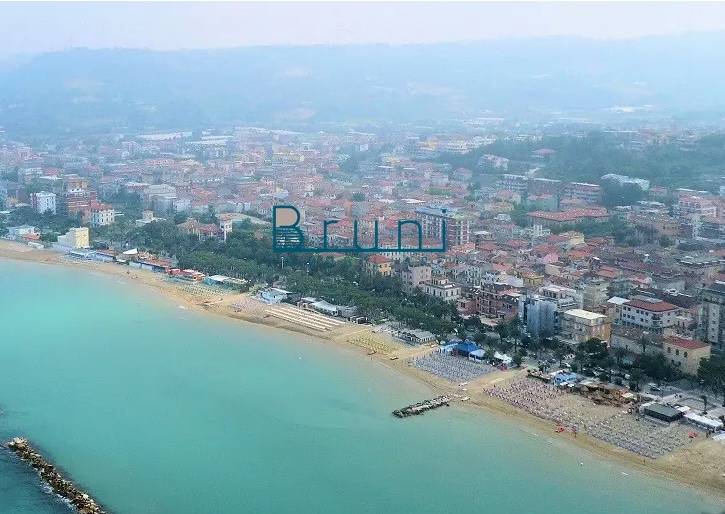 Attivit commerciale in vendita a Grottammare, Centro