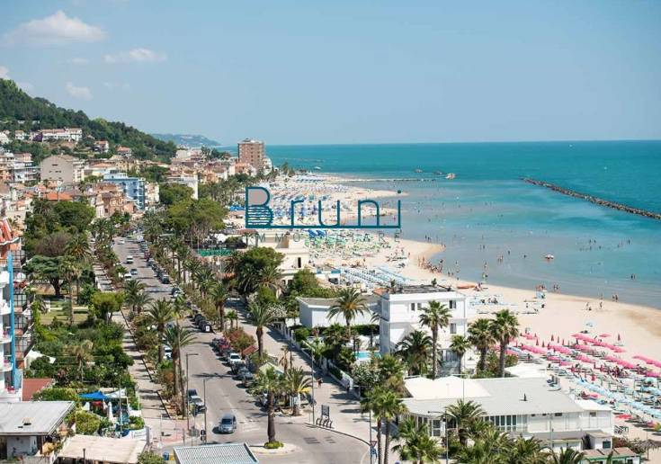 Attivit commerciale in vendita a Grottammare, Centro