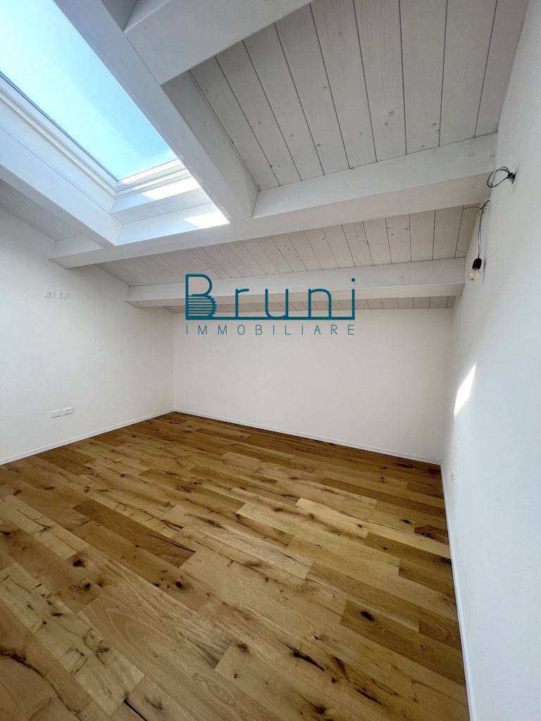 Appartamento in vendita a San Benedetto del Tronto, Centro