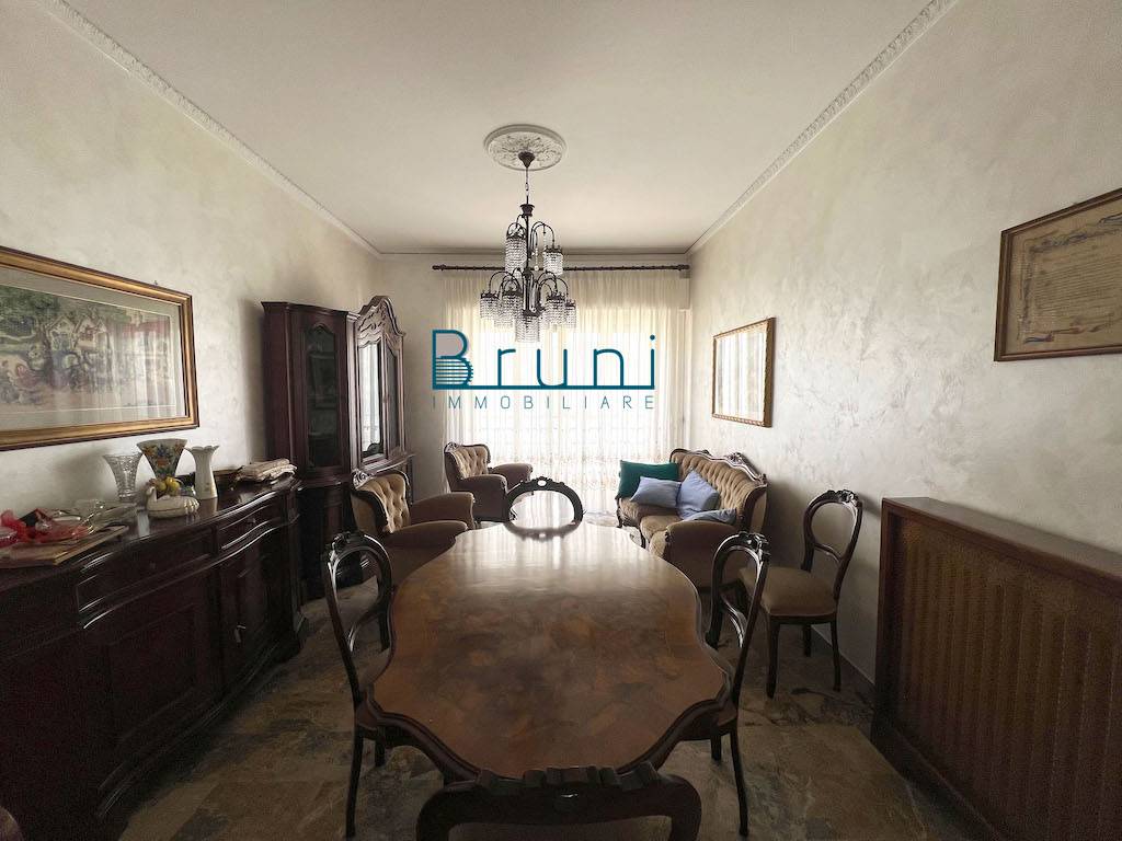 Appartamento in vendita a San Benedetto del Tronto, Zona Viale De Gasperi